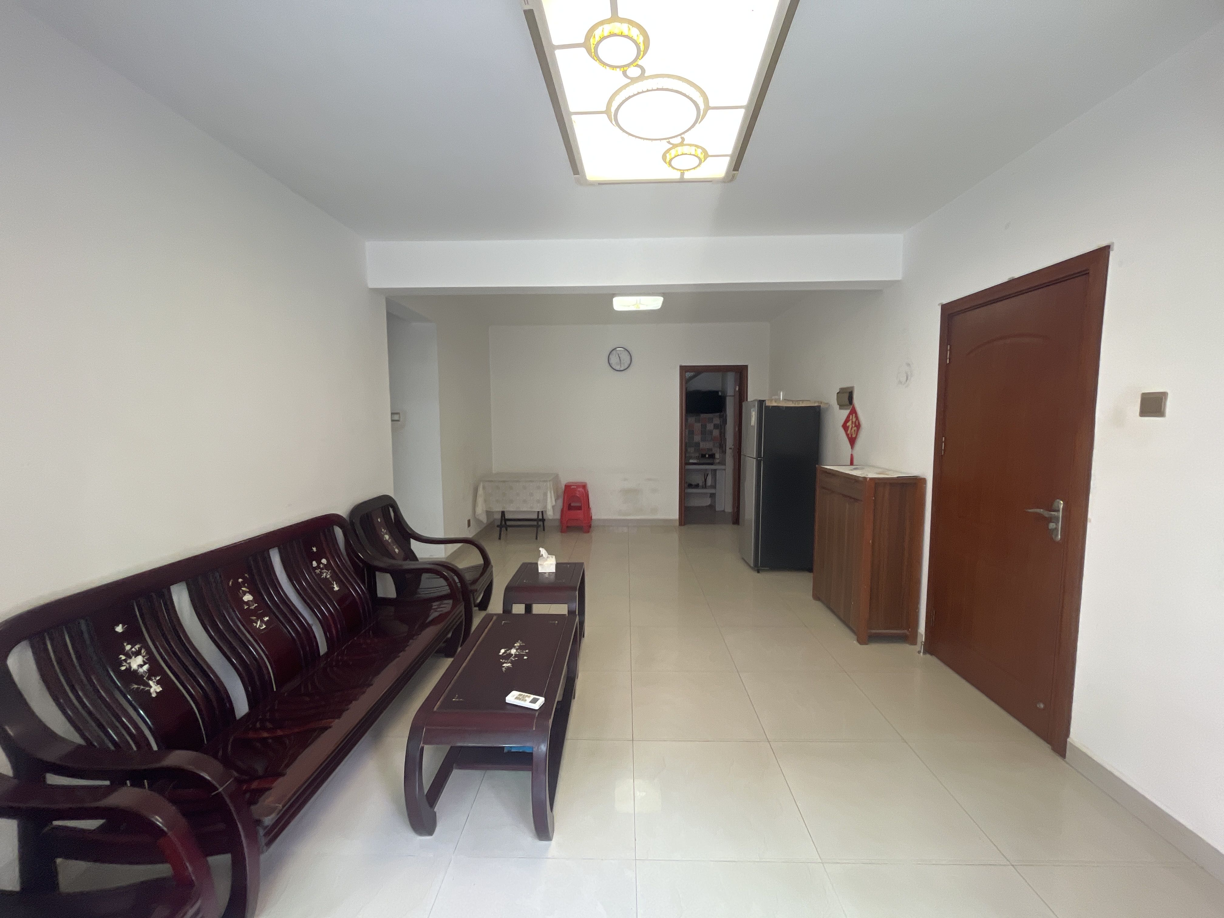 和通花园小区，东朝向，普装2室2厅-深圳和通花园小区租房