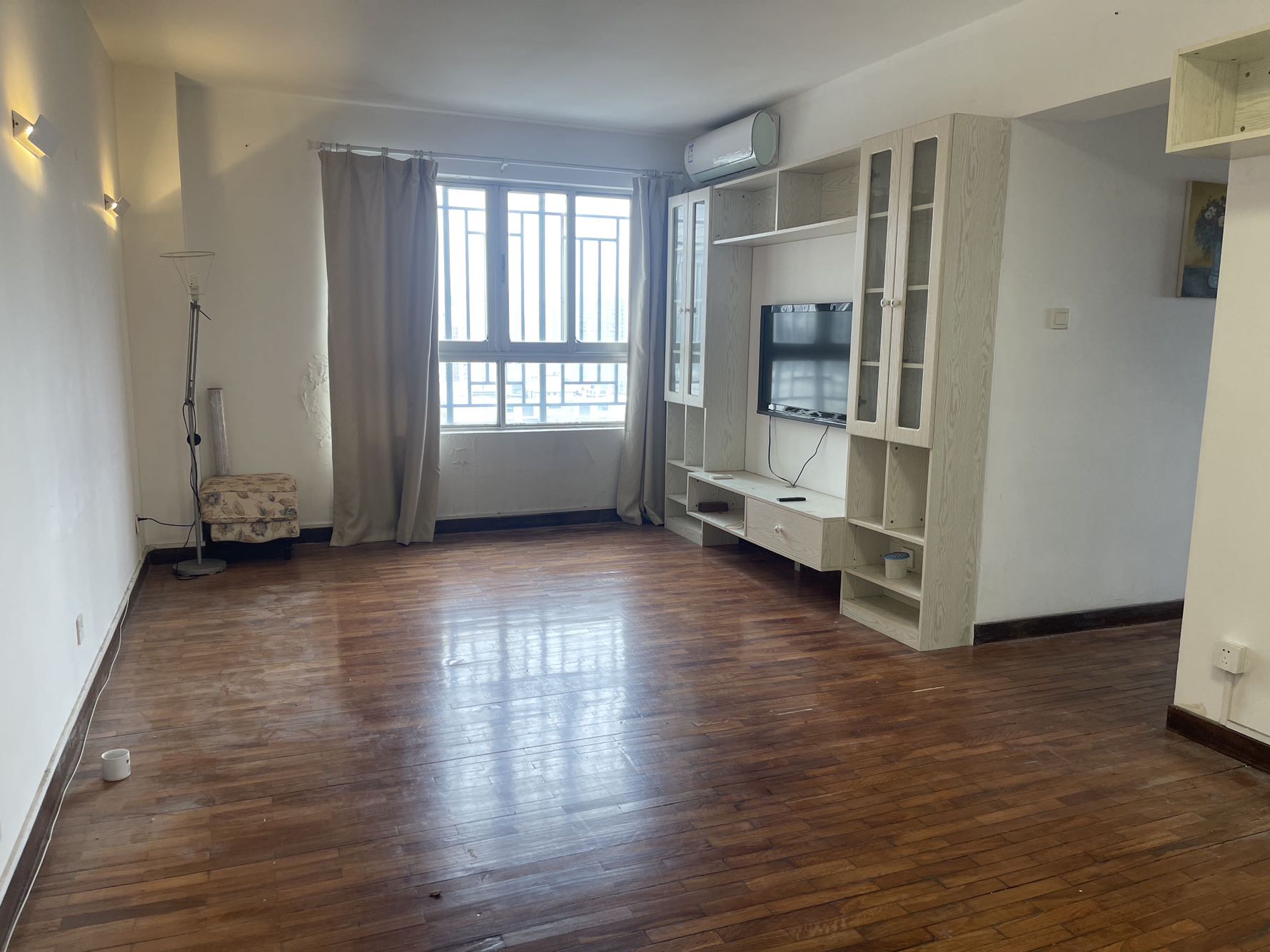 荔湖花苑 3房2厅2卫 103㎡-佛山荔湖花苑租房