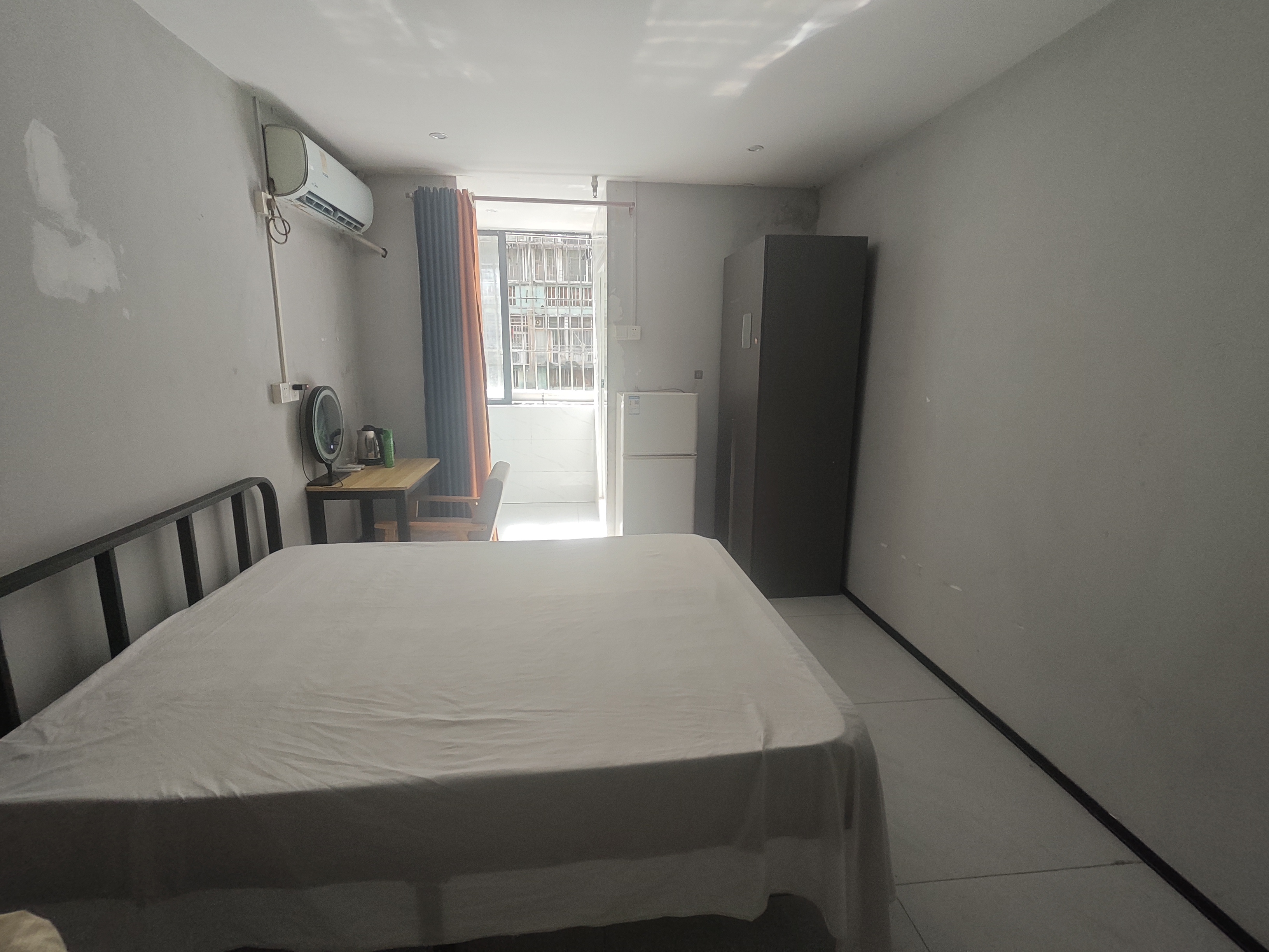 八卦岭宿舍区44栋2楼 1房1厅1卫 36㎡