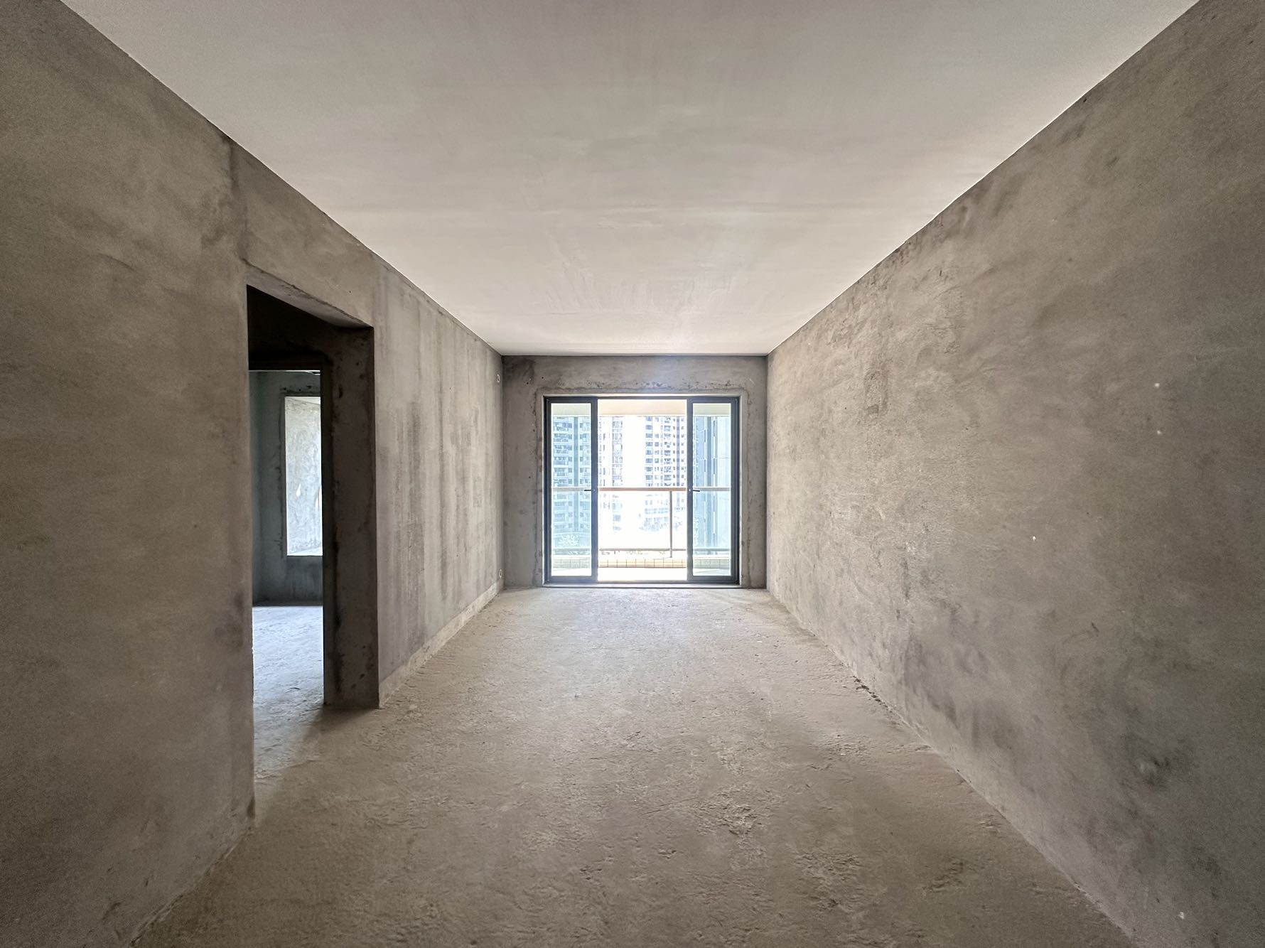 业主五折出售，江门豪宅小区含泪大甩卖，90方南向望花园7字头-江门嘉华新都汇二手房