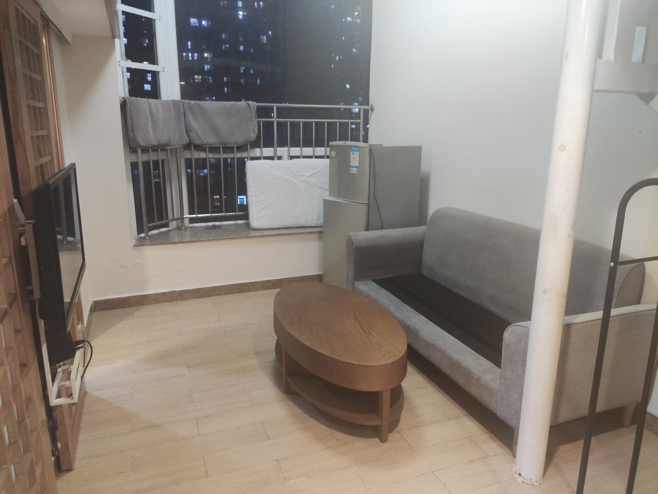 罗湖1号公寓 1房1厅1卫 48㎡