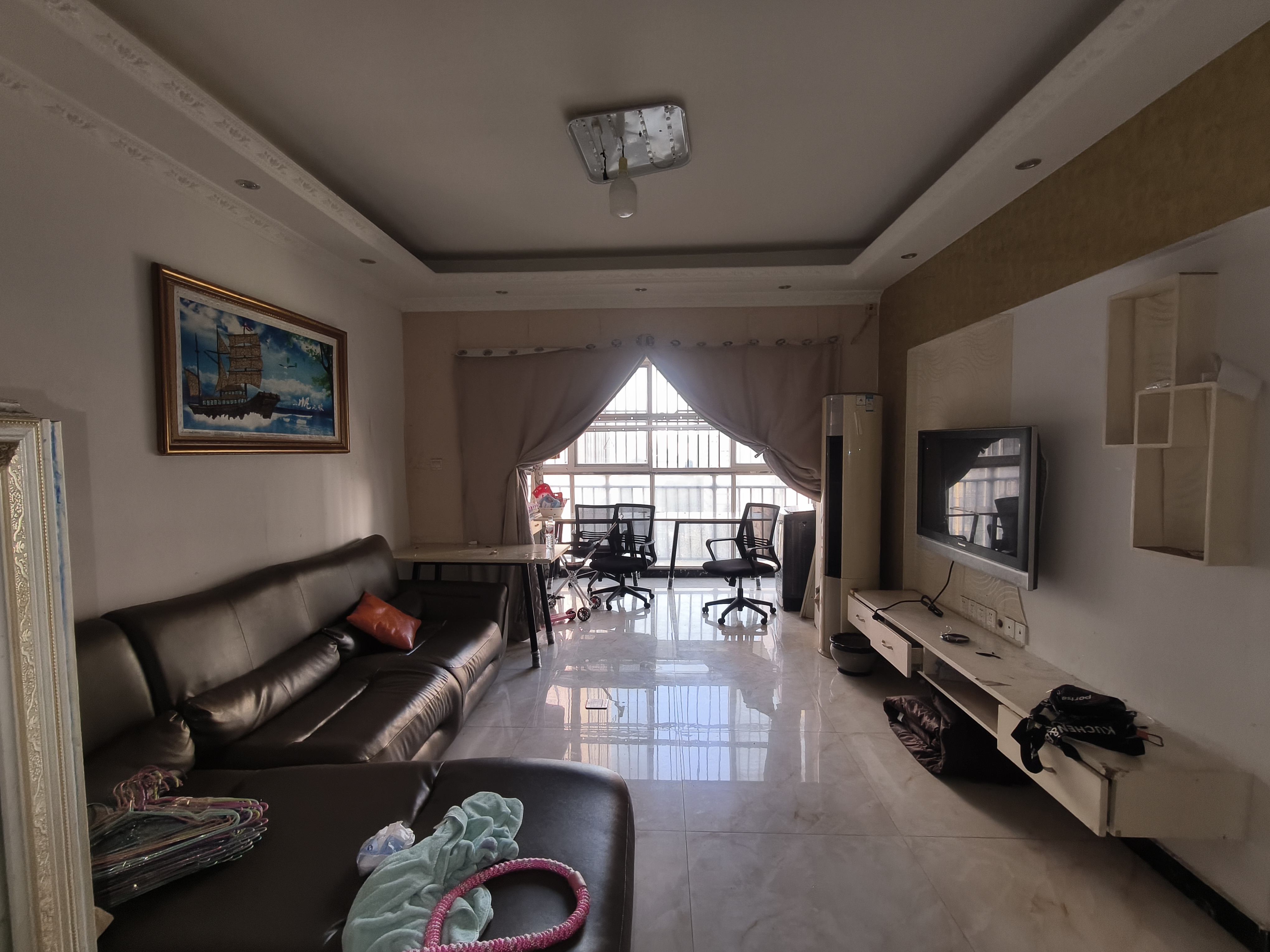 金凤凰豪苑 3房2厅1卫 120㎡