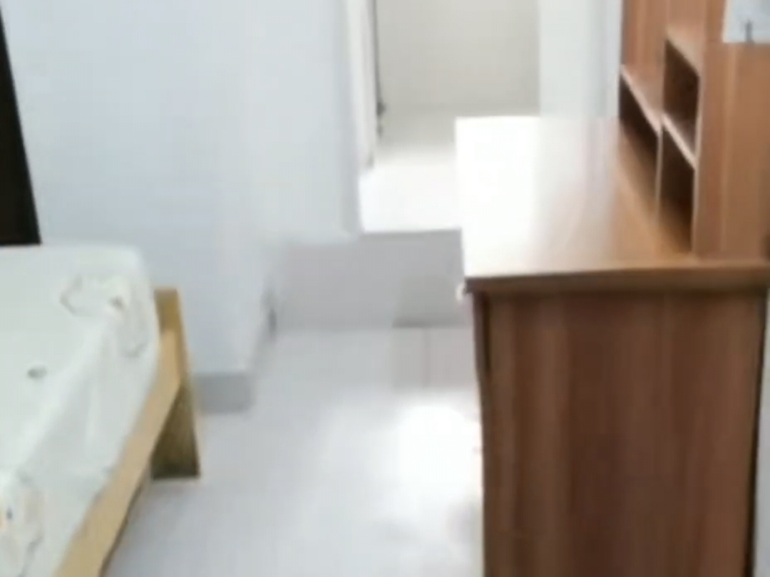 梅园新村 1房0厅1卫 80㎡