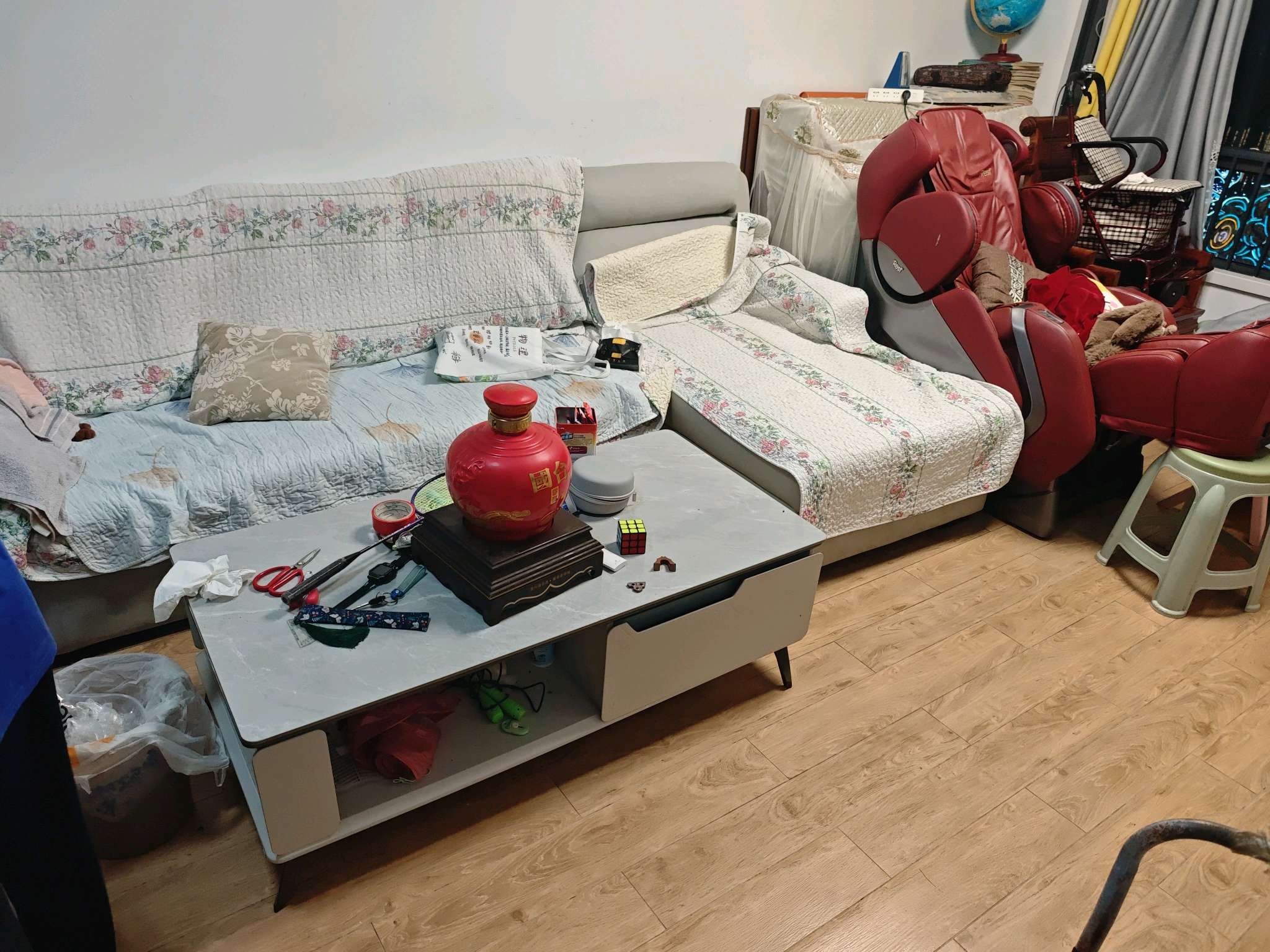 次新公寓两房出租