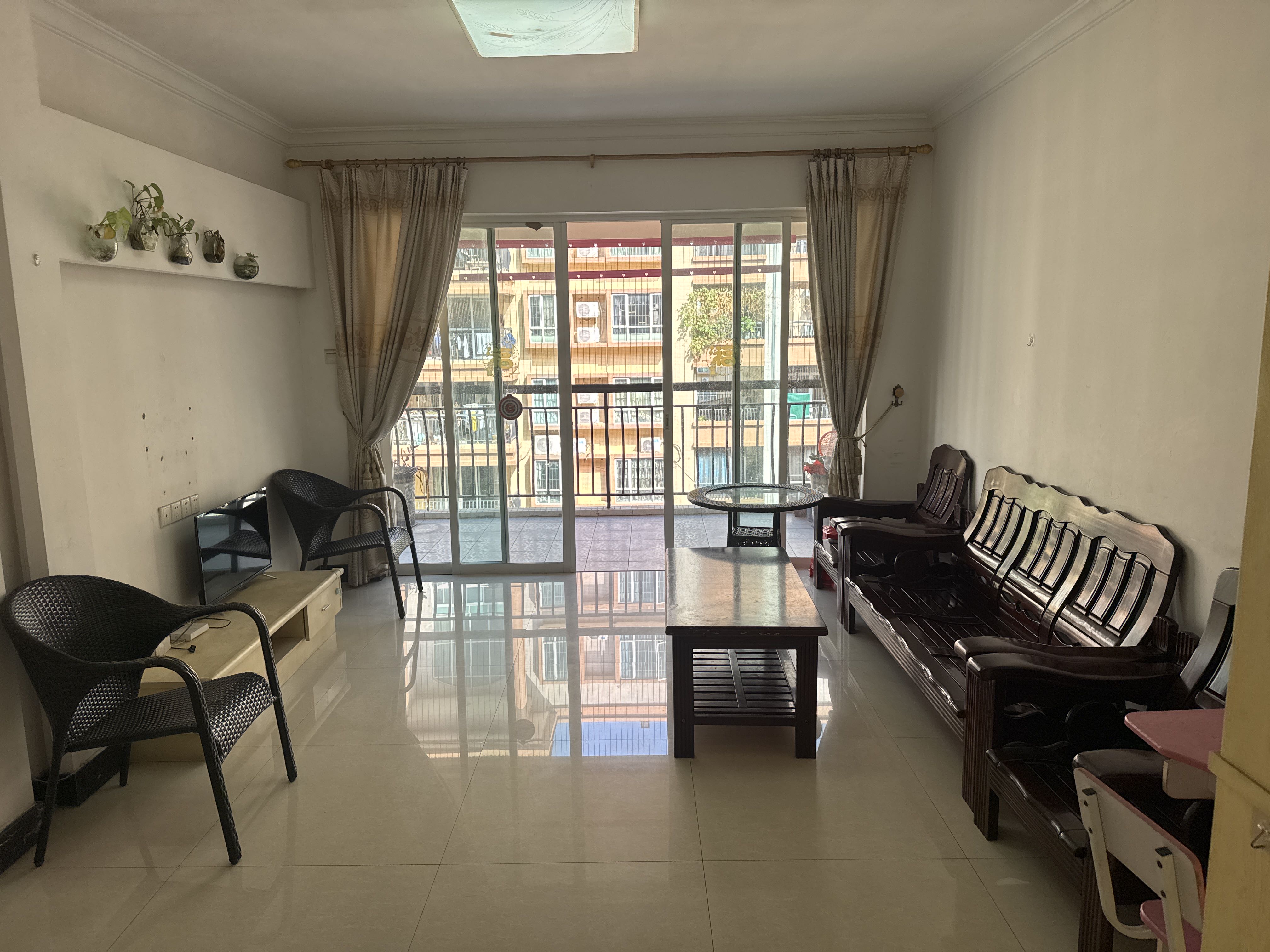 丽港花园 3房2厅2卫 92.66㎡