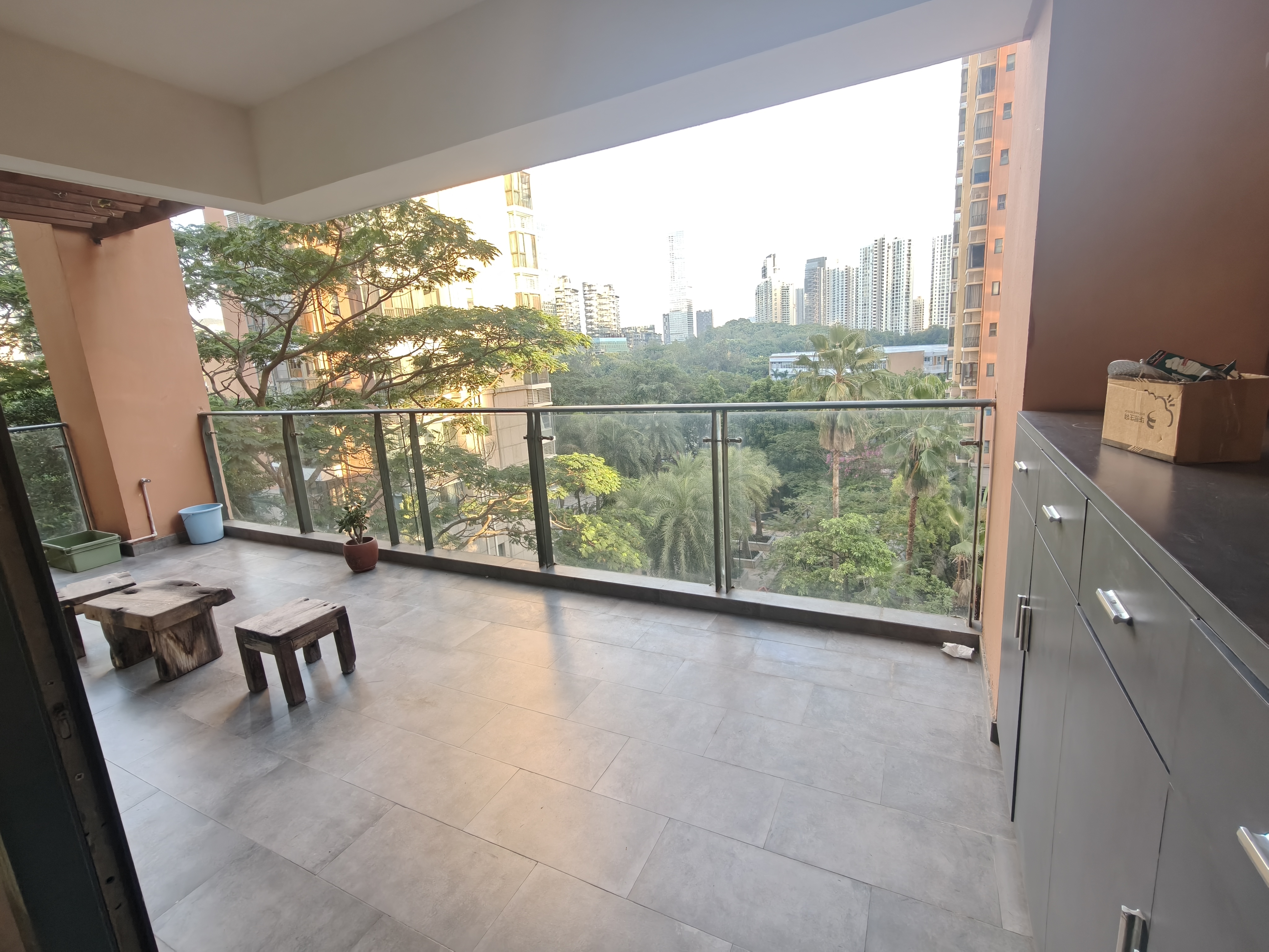 香山里旁使用率超百大露台