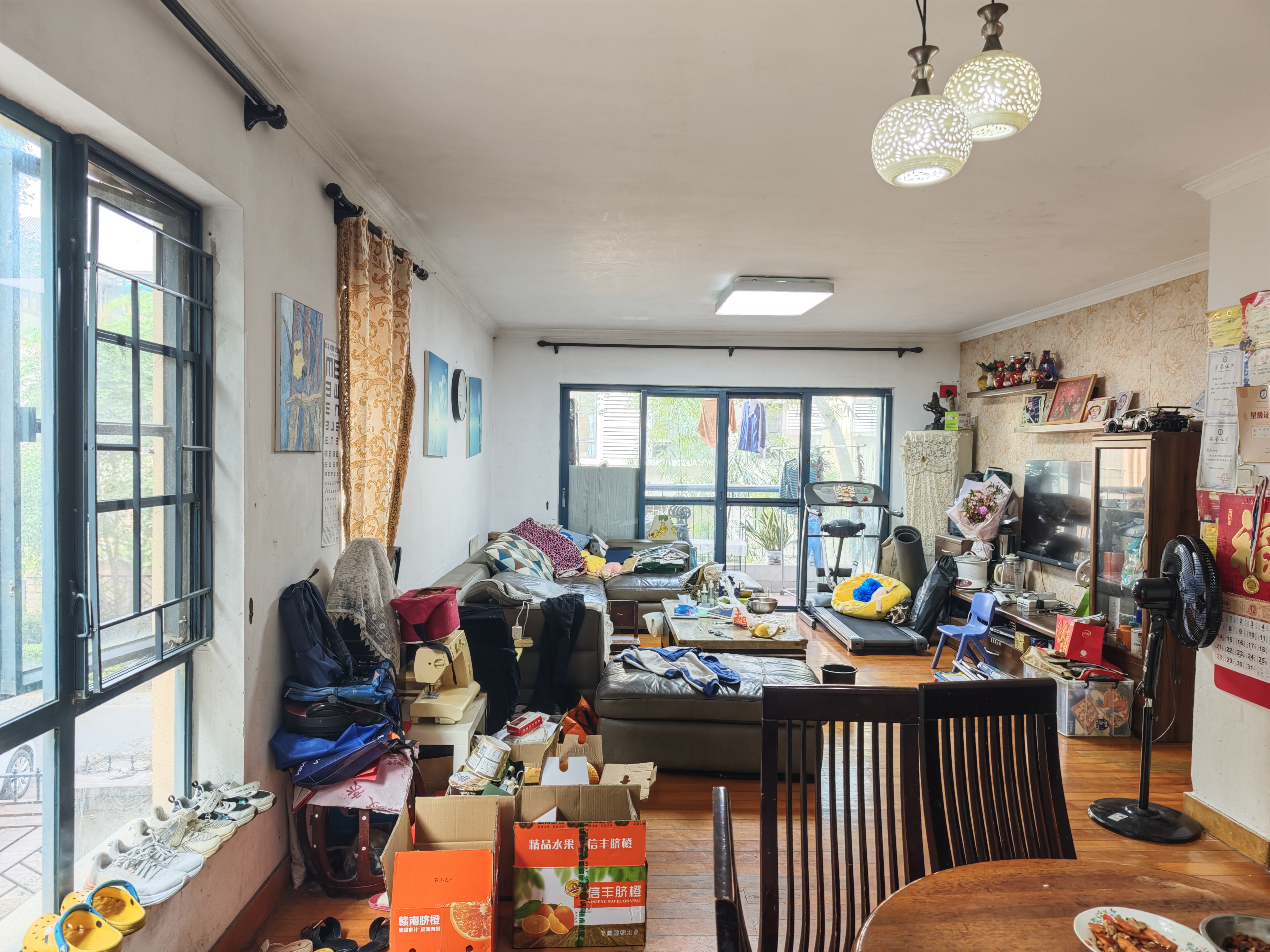 电梯4房，业主首次出租，看房方便，家具家电齐全-深圳万科四季花城六期租房