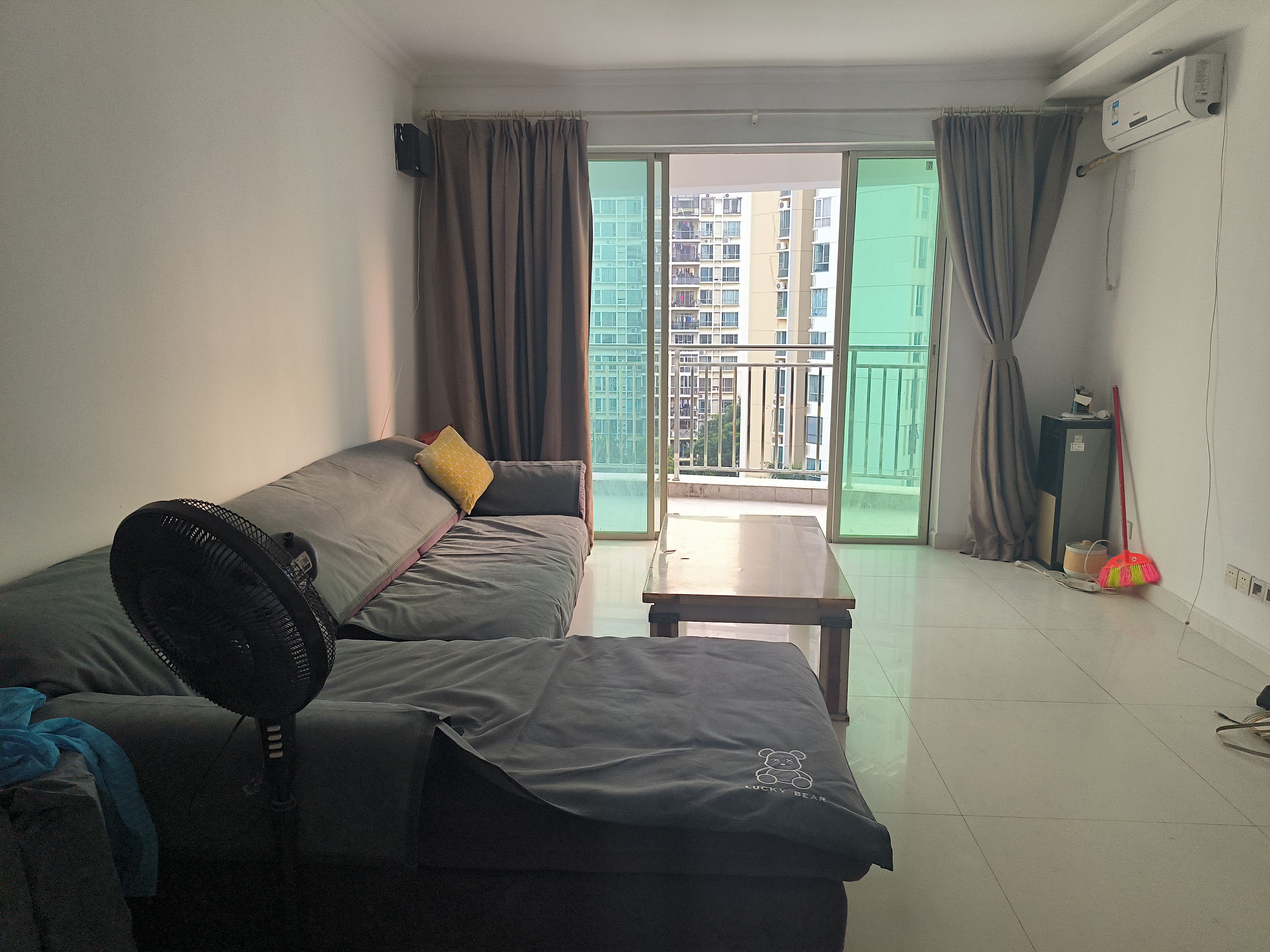 业主诚心出租，价格有惊喜-深圳南国丽城租房