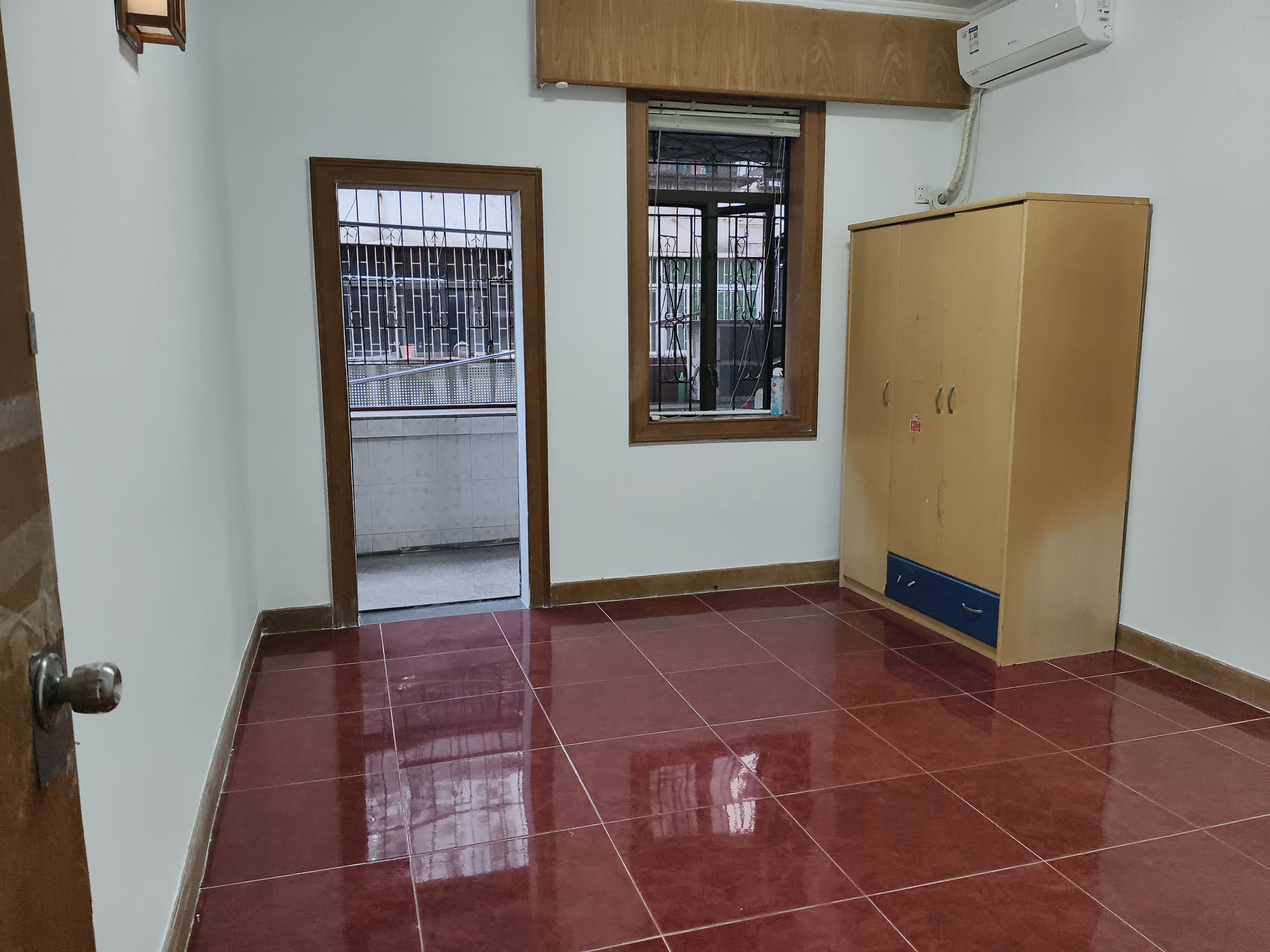 金盾花园 3房2厅1卫 78㎡