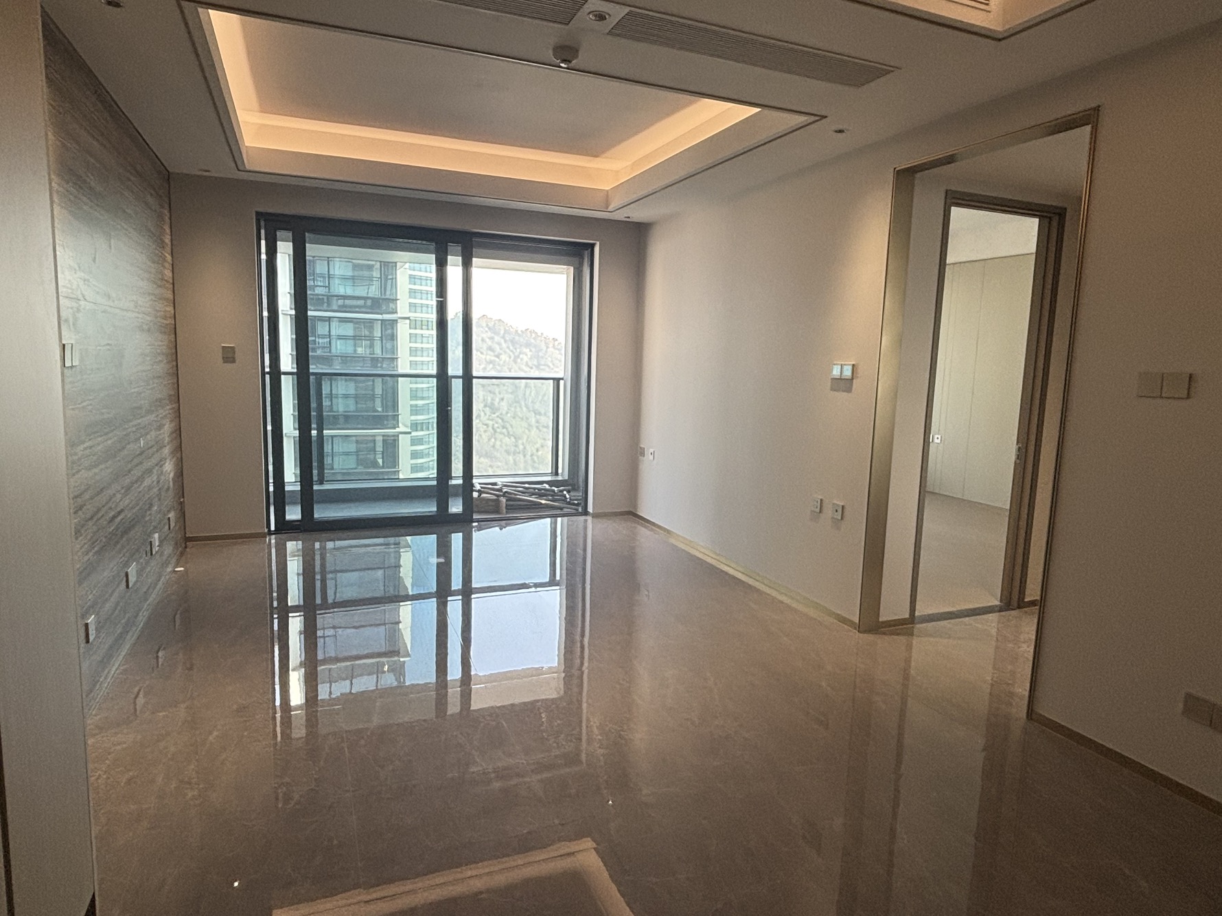 赤湾汇广场 3房2厅2卫 124㎡