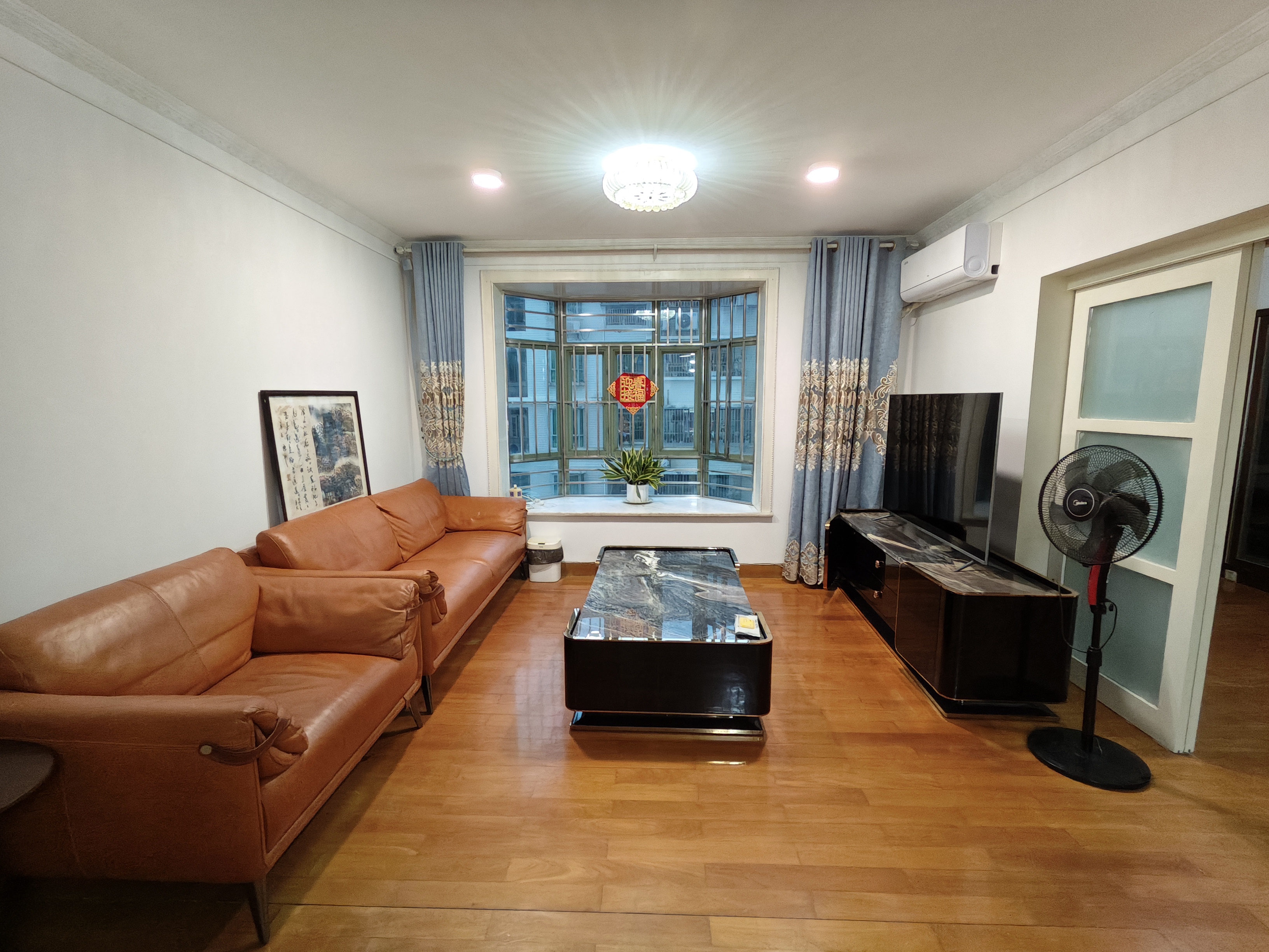 精装修拎包入住-深圳福田花园大厦租房