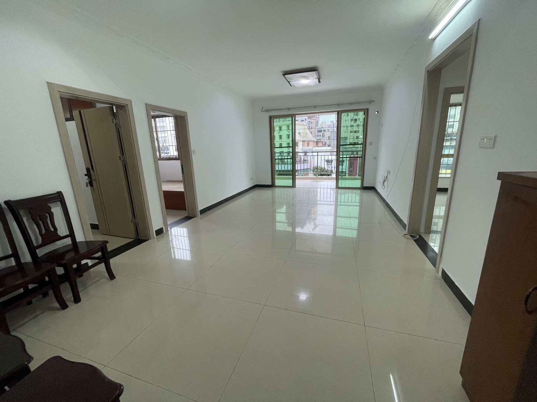 南岸翠堤园 3房2厅1卫 84.53㎡