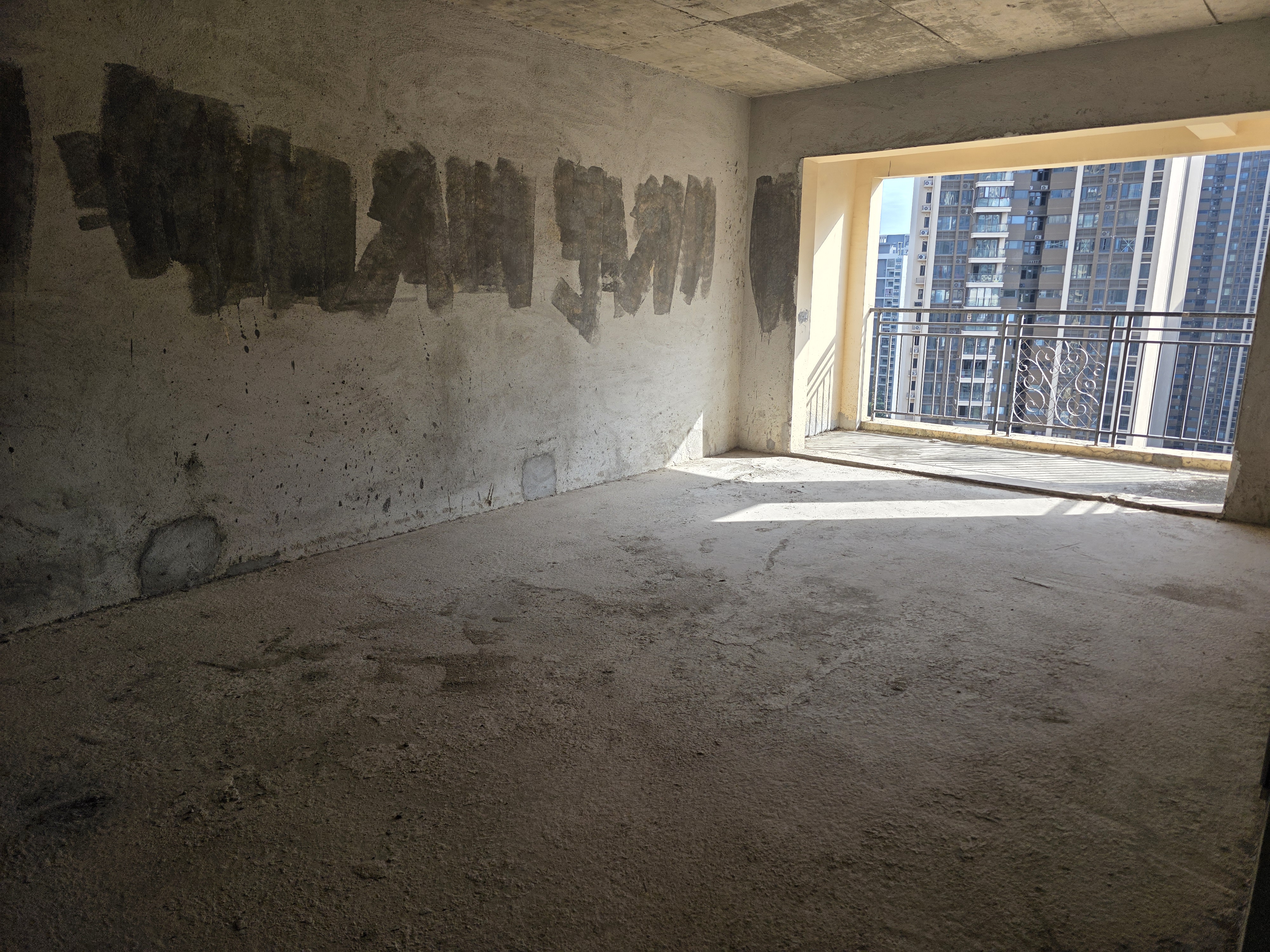 皇庭玛丽的城堡 4房2厅2卫 114.31㎡-惠州皇庭玛丽的城堡二手房