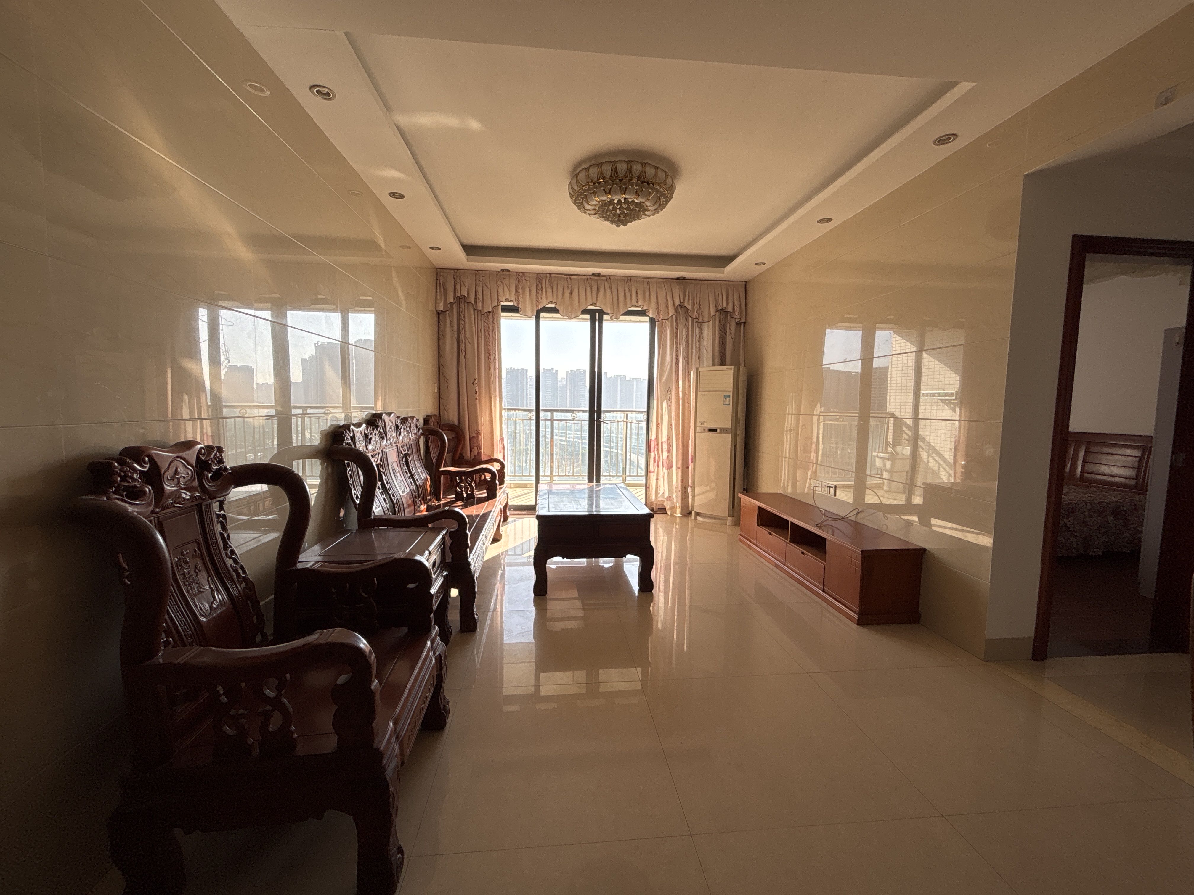 棕榈四季精装住宅诚意