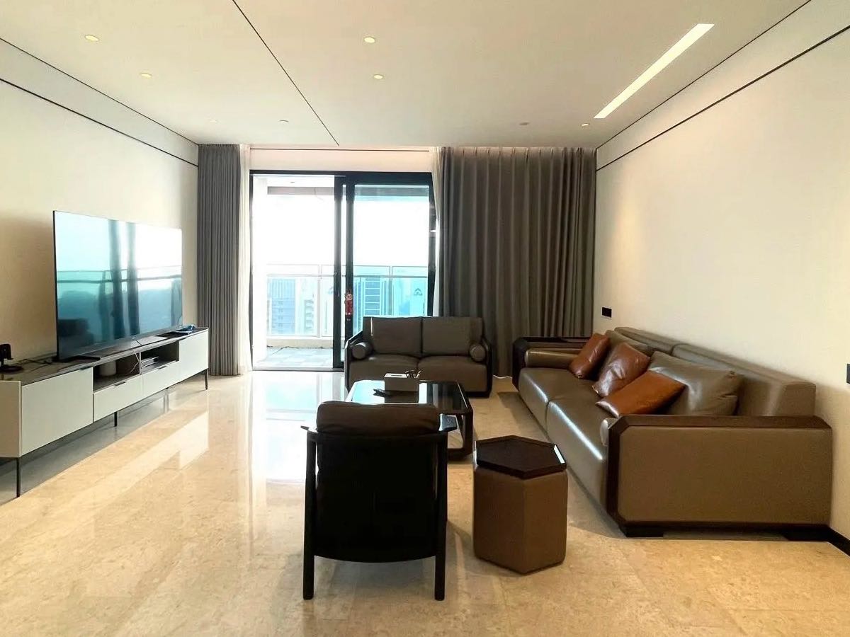 万科瑧山府（三期） 5房2厅2卫 179㎡