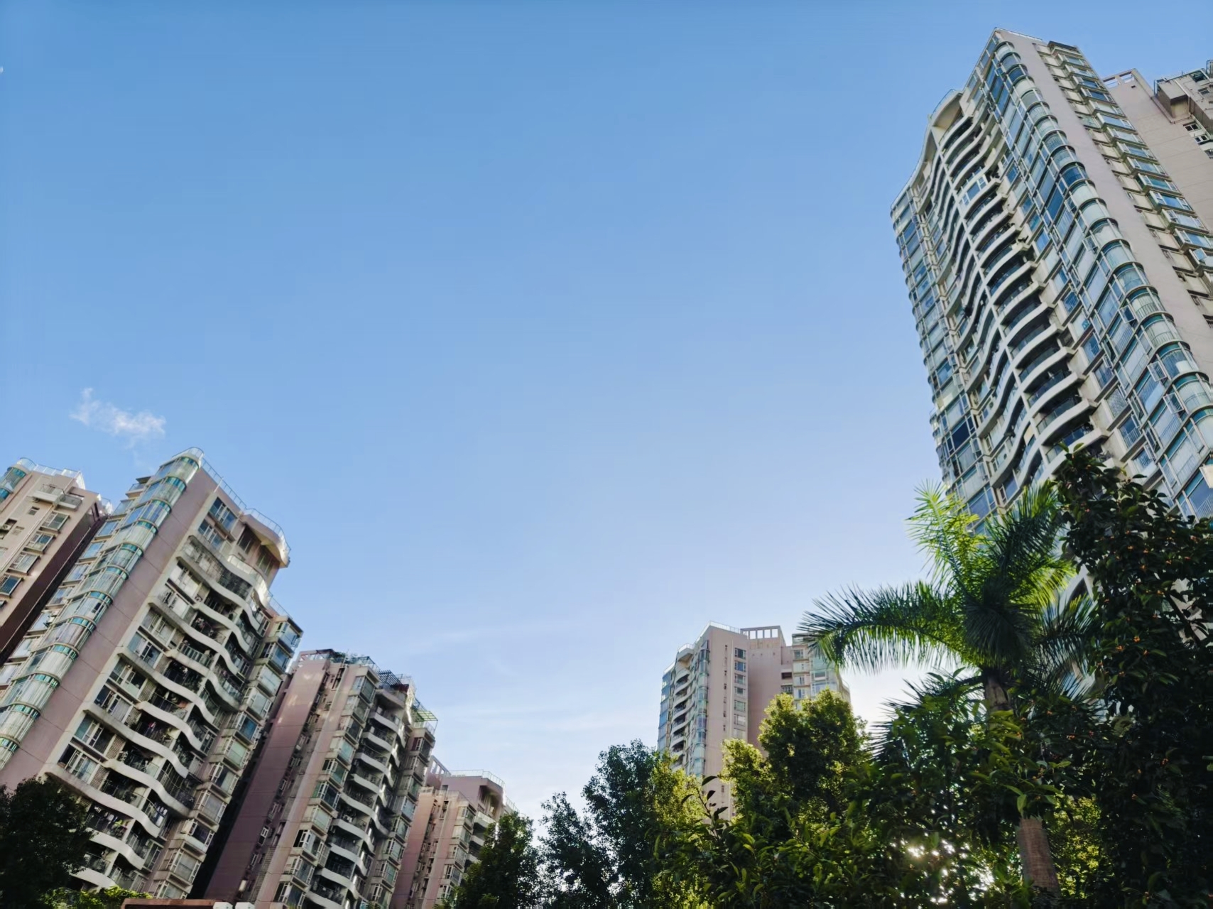 名家富居_深圳二手房