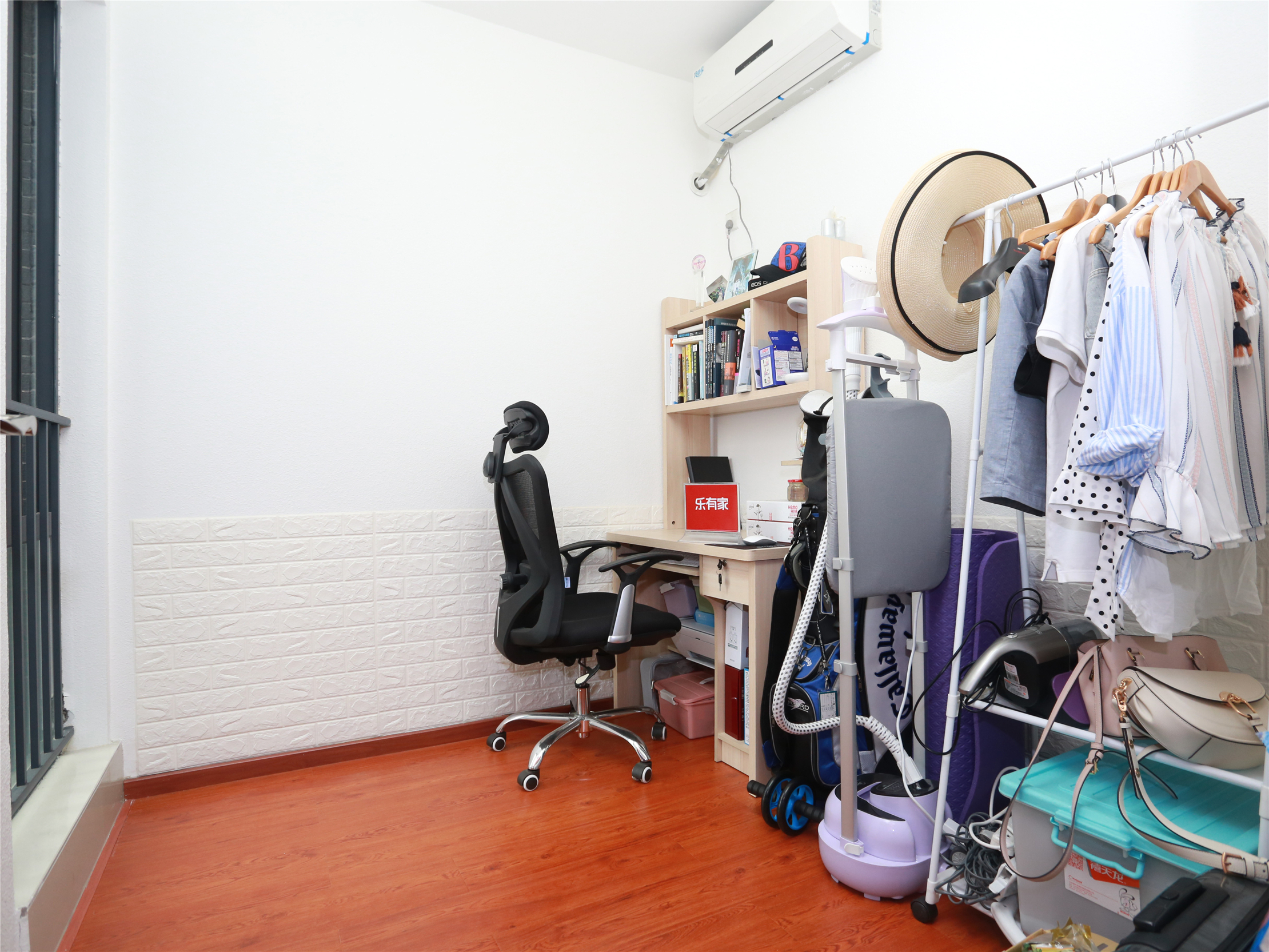 2铁3轻轨五和站，创兴南向双阳2房出售！