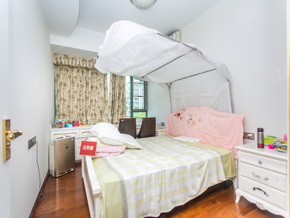 御龙居顶楼复式出售