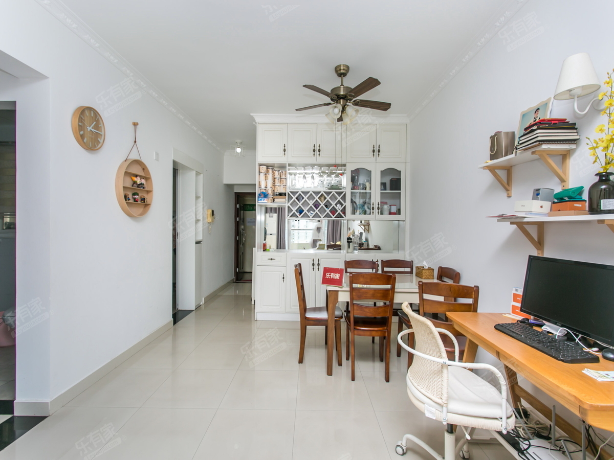 亲临谈判三次，低于市场价出，看房可以随时对接我！