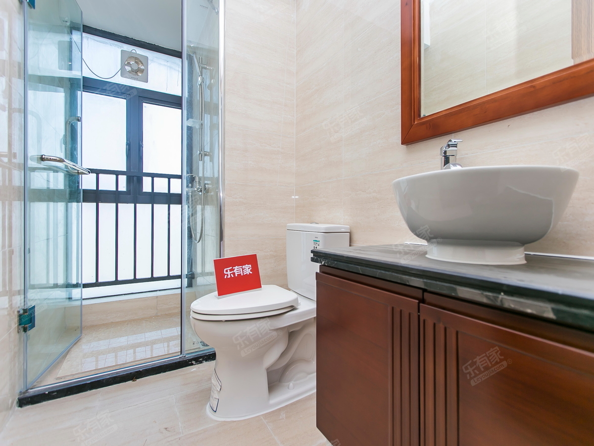 三期迎海，业主精心保养，看房方便。