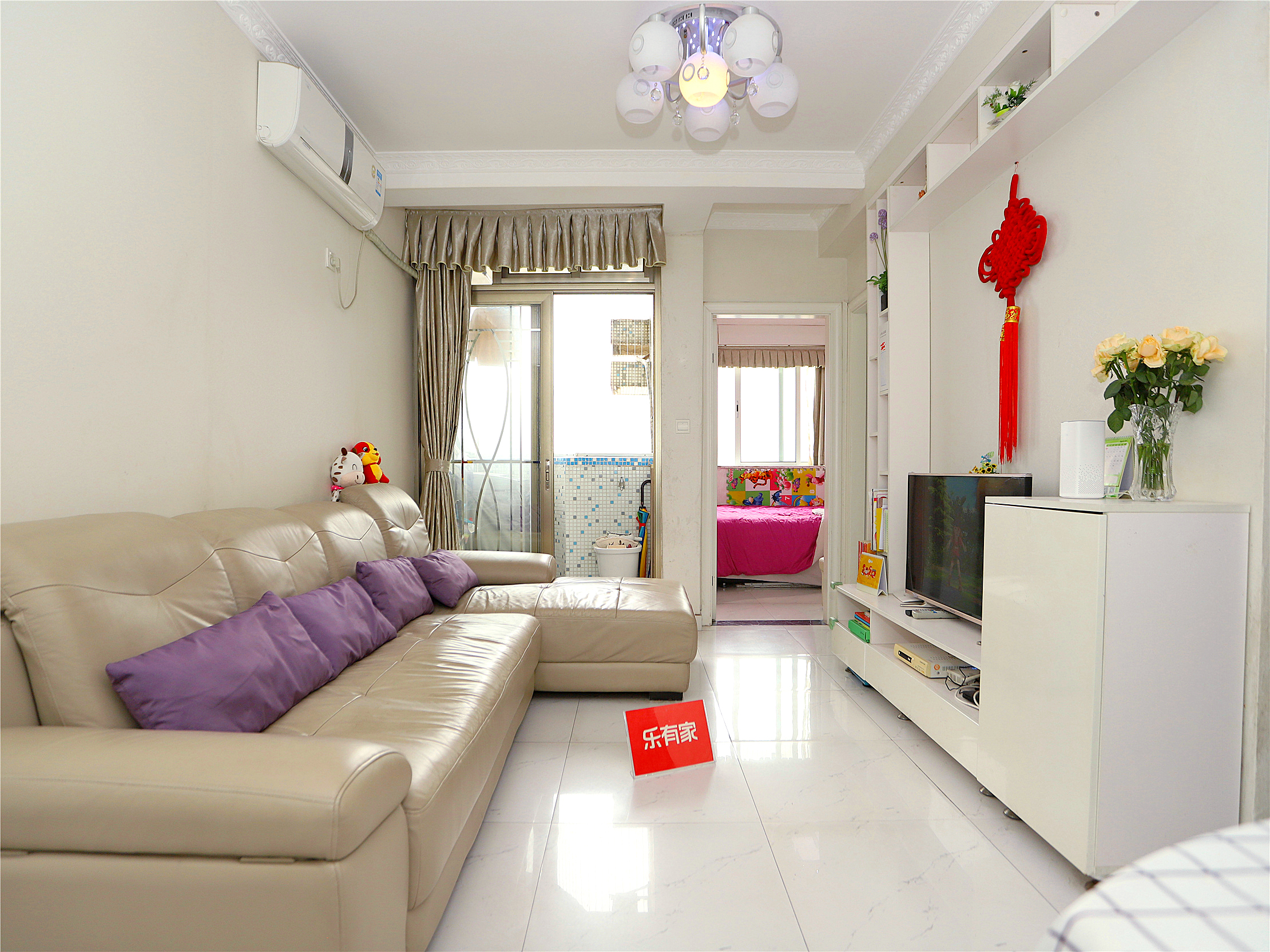 新出特价房！业主诚心出售，阿济格可以谈，看房方便