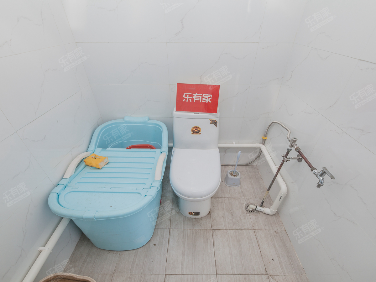 欣荣苑厕所-1