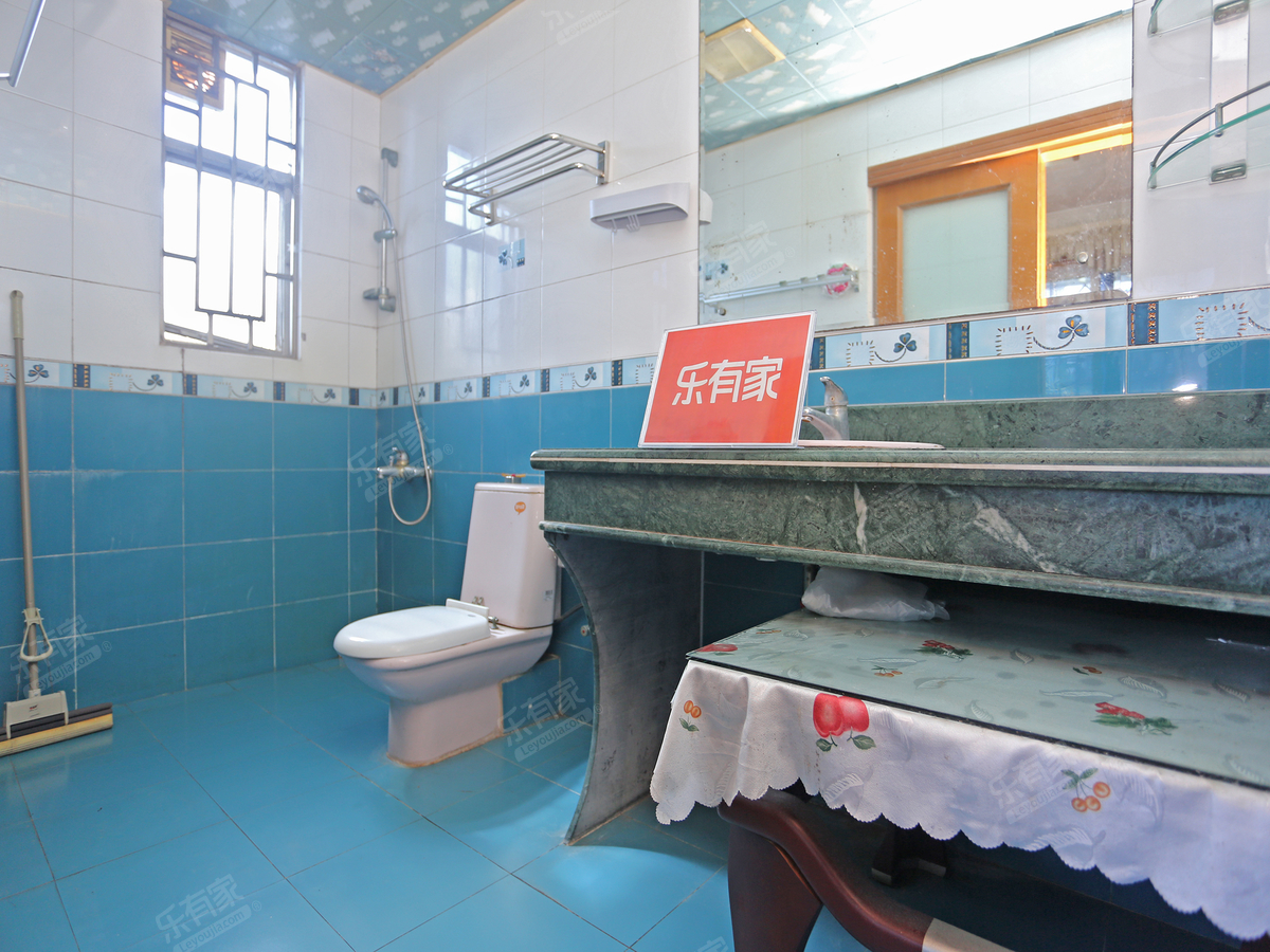 比华利山庄(深圳）厕所-1