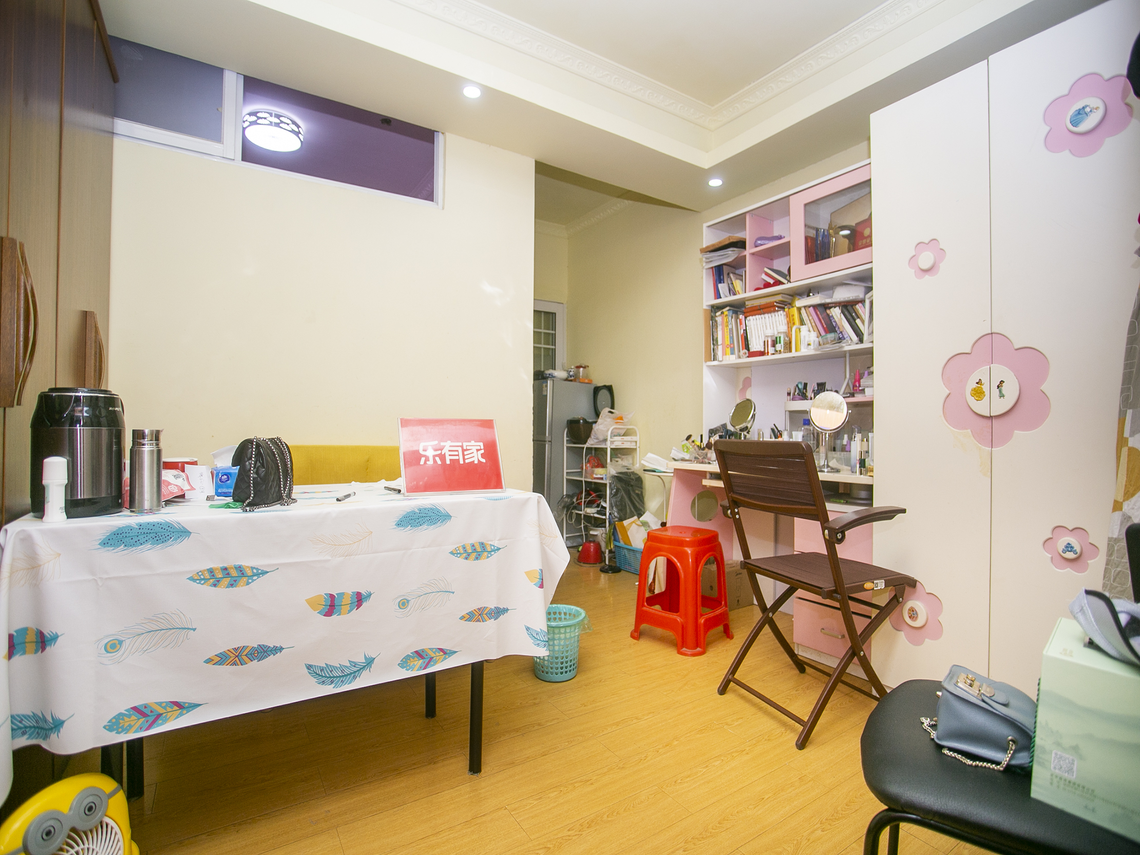华府苑南精装2室1厅43.48m²