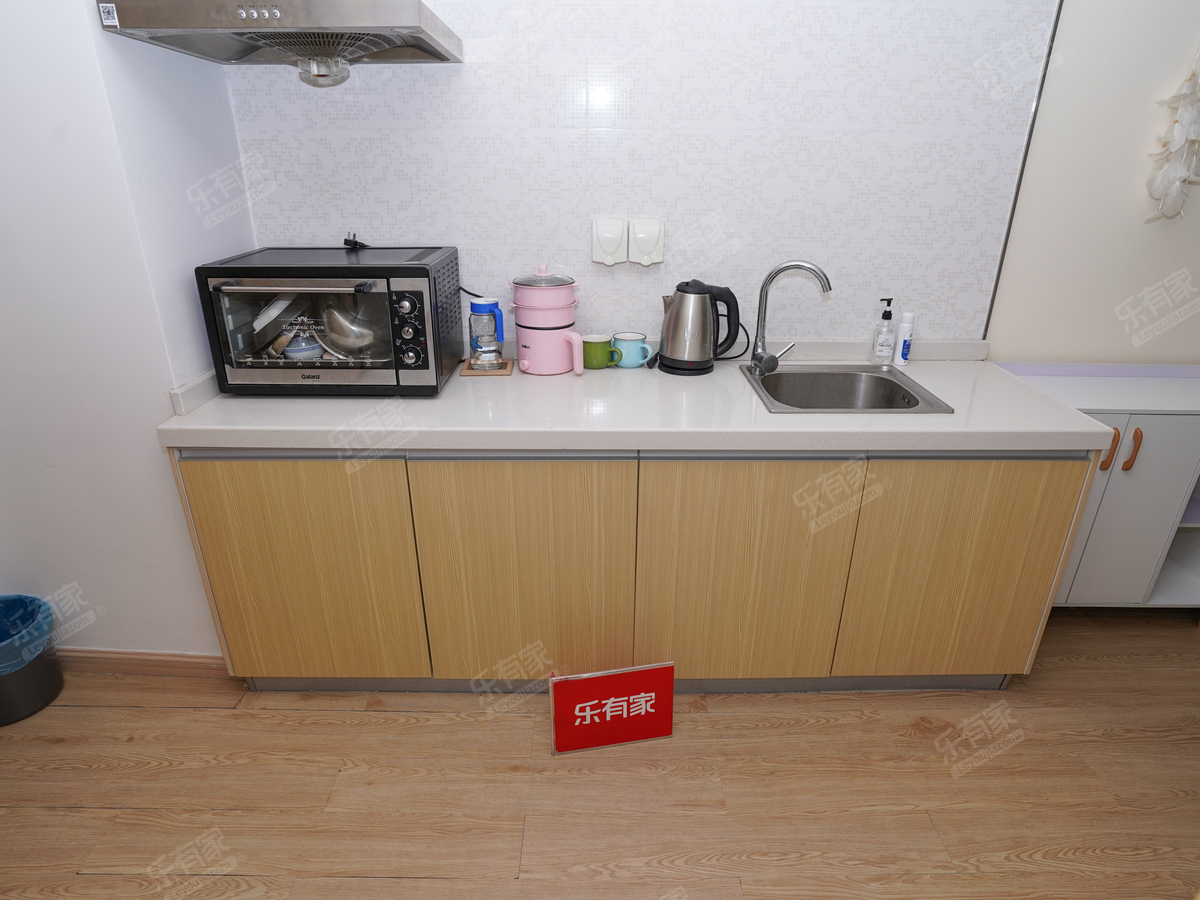 广州融创文旅城商务公寓厨房-1