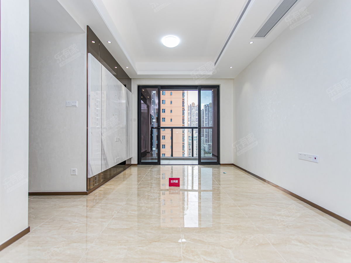 深圳北，次新花园社区，深圳外国语护航，换房急售-深圳新彩苑二手房