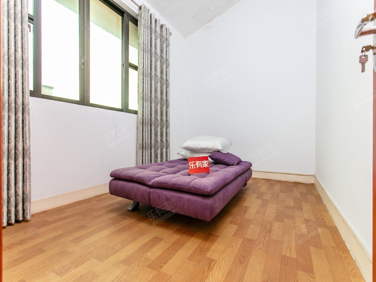 梅花山庄独栋出售