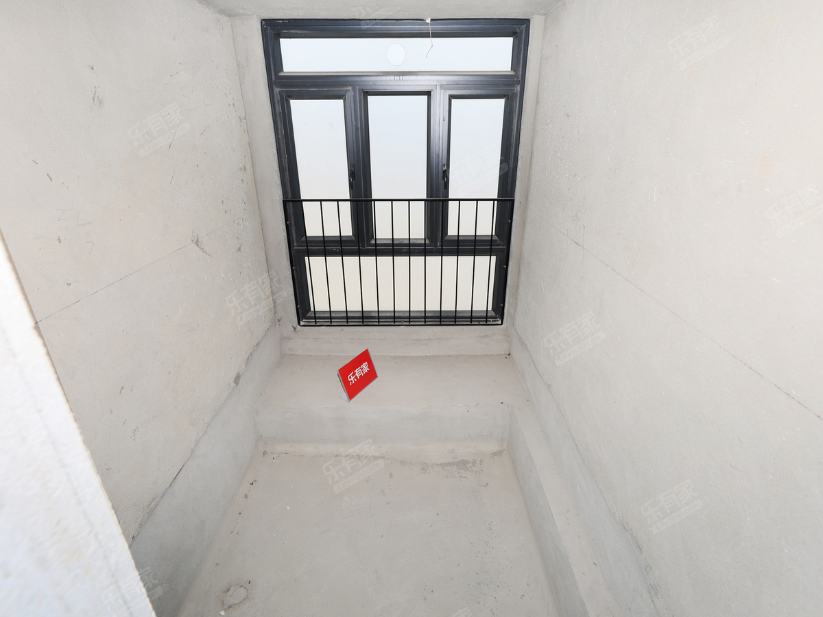 华发未来荟 3房2厅2卫 92.38㎡