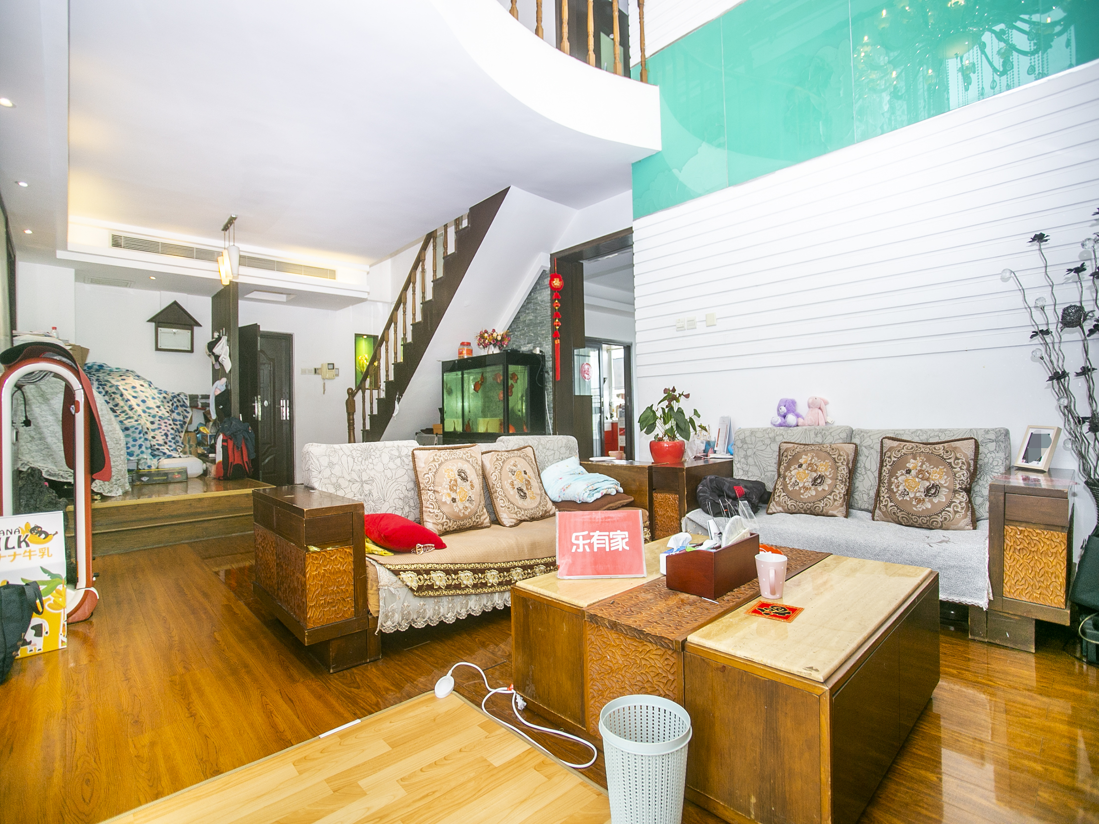 保利城顶楼复式，三层，有私家花园的-深圳保利城花园二手房