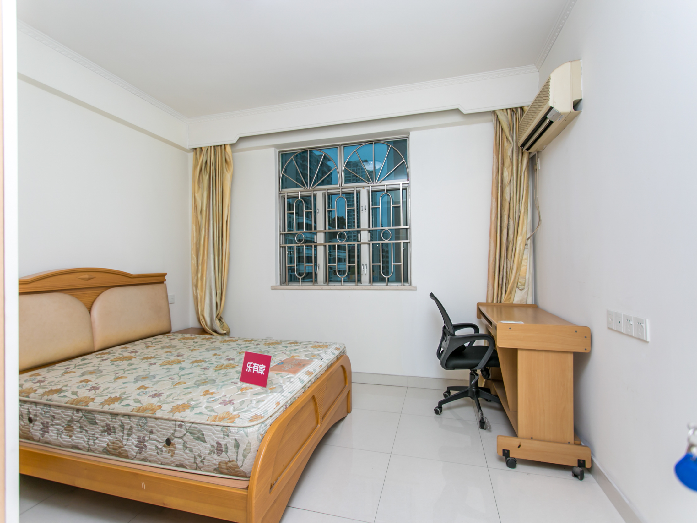 泰安花园 3房2厅1卫 95㎡