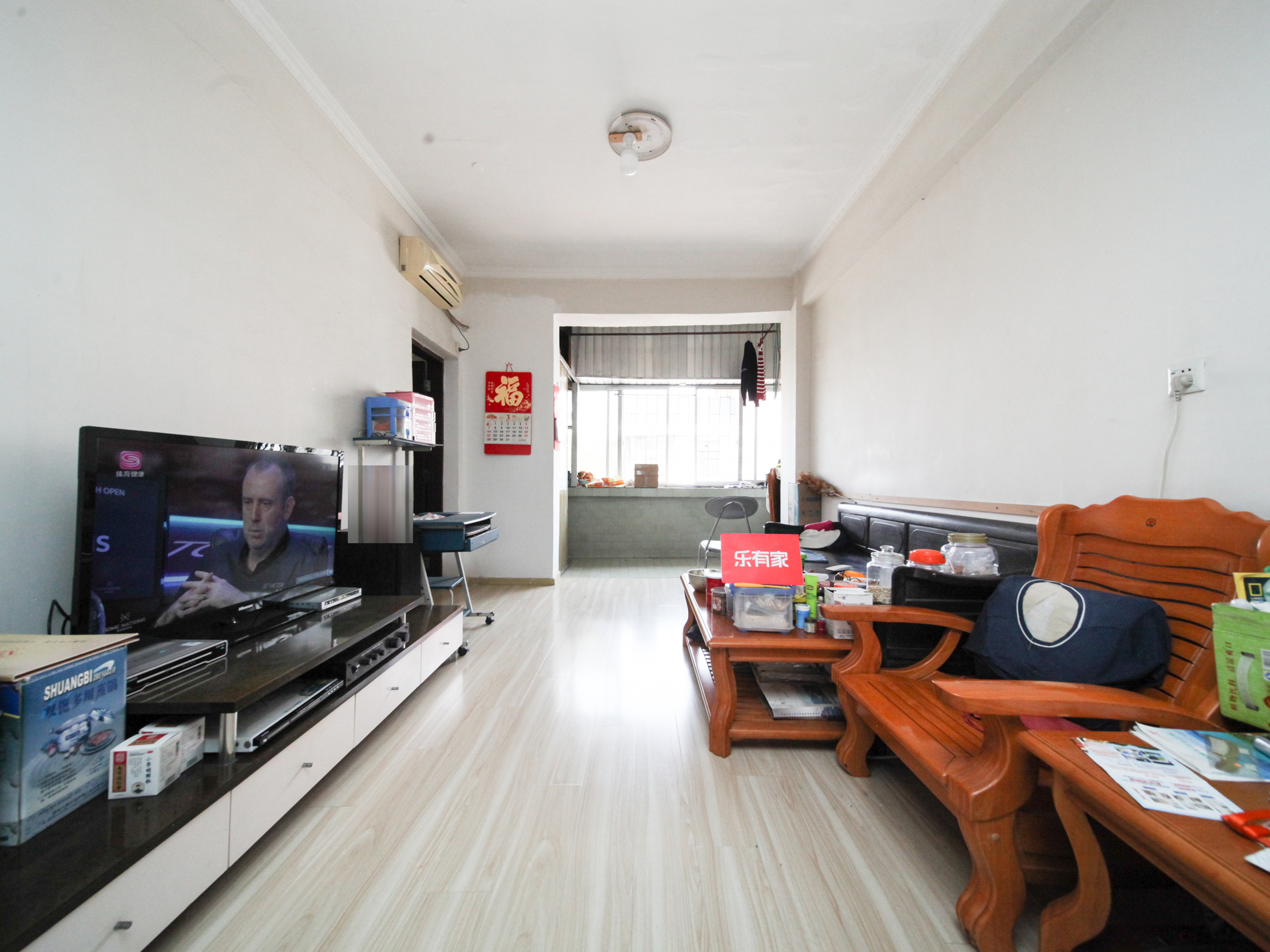 诚心出售景贝南小区优质房源，低于均价，通风采光佳，实用户型，带地面花园，机会难得！