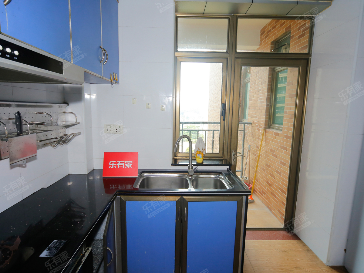 骏景湾豪庭 3房2厅3卫 144.25㎡