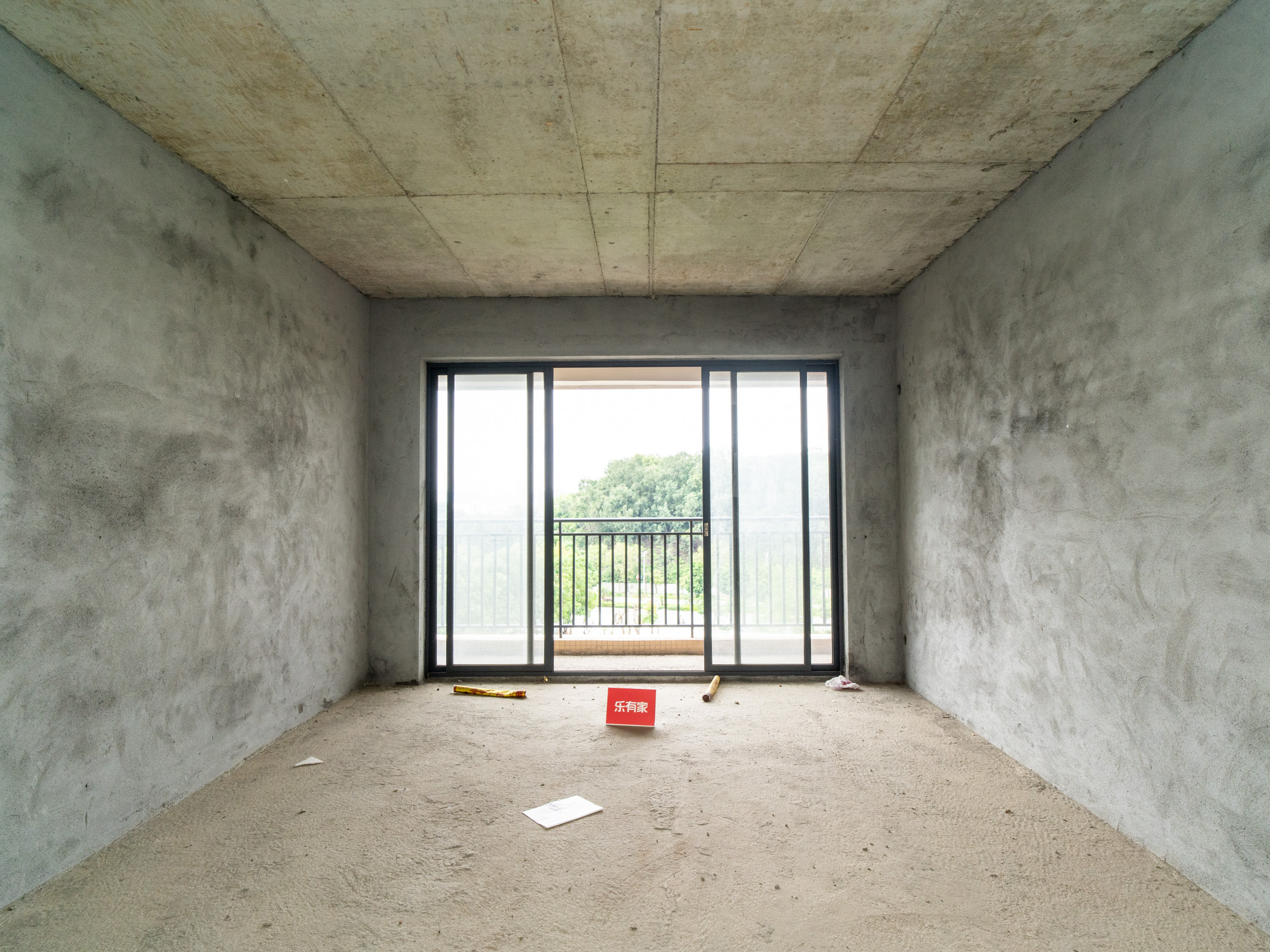 颐景苑方正户型，朝南采光佳，楼龄新，车位足，园景房，业主诚售，随时看房！-江门颐景苑二手房