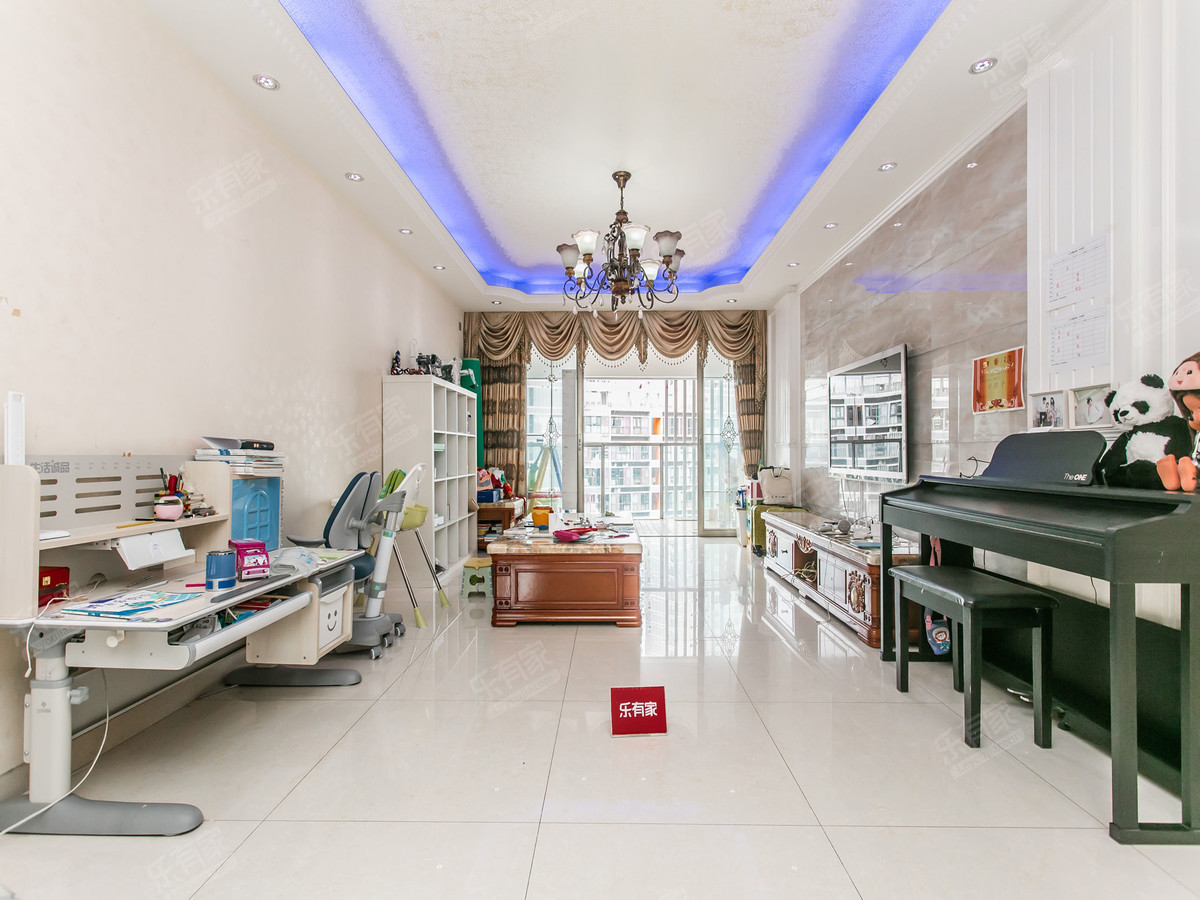 金地梅陇镇二期 南 精装 4室 2厅 111.73m² -深圳金地梅陇镇二期二手房