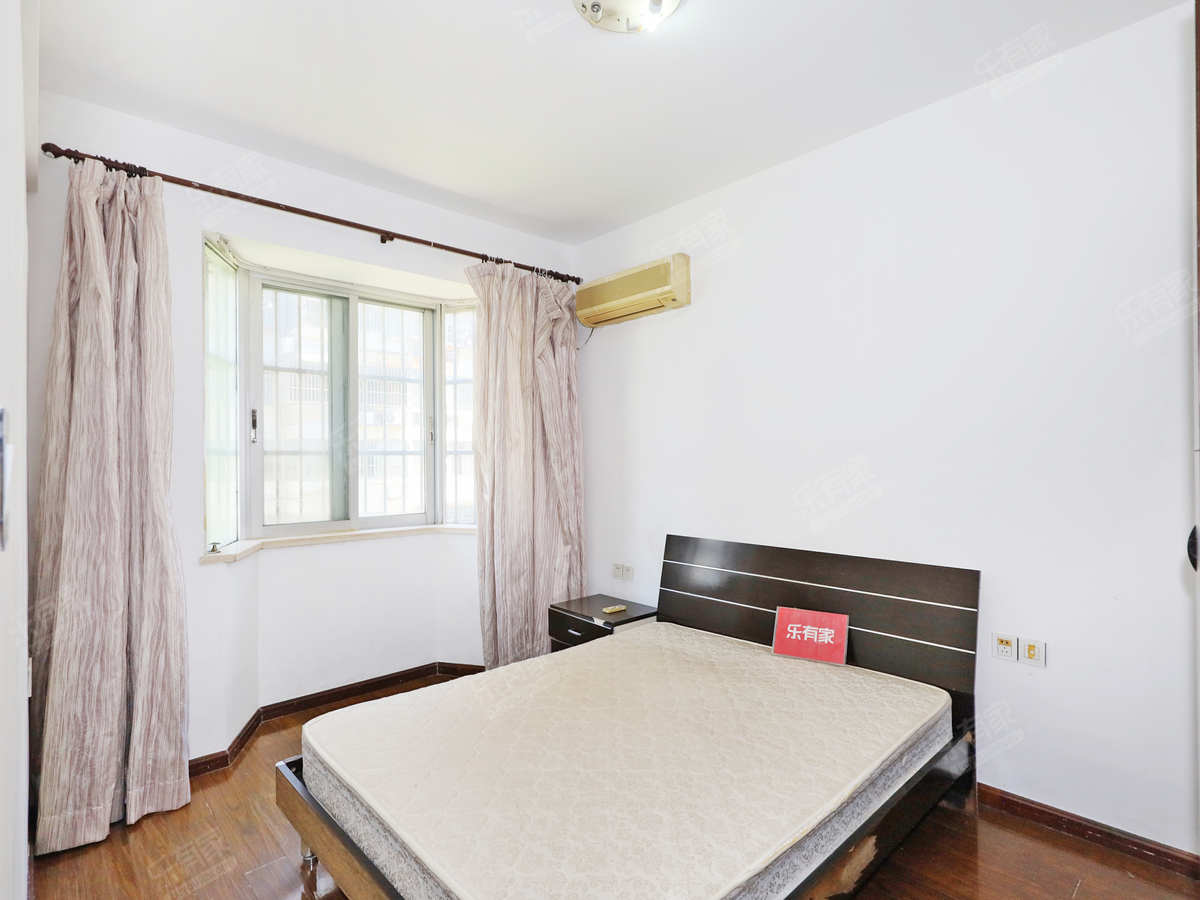 凯发花园 3房2厅2卫 179.49㎡