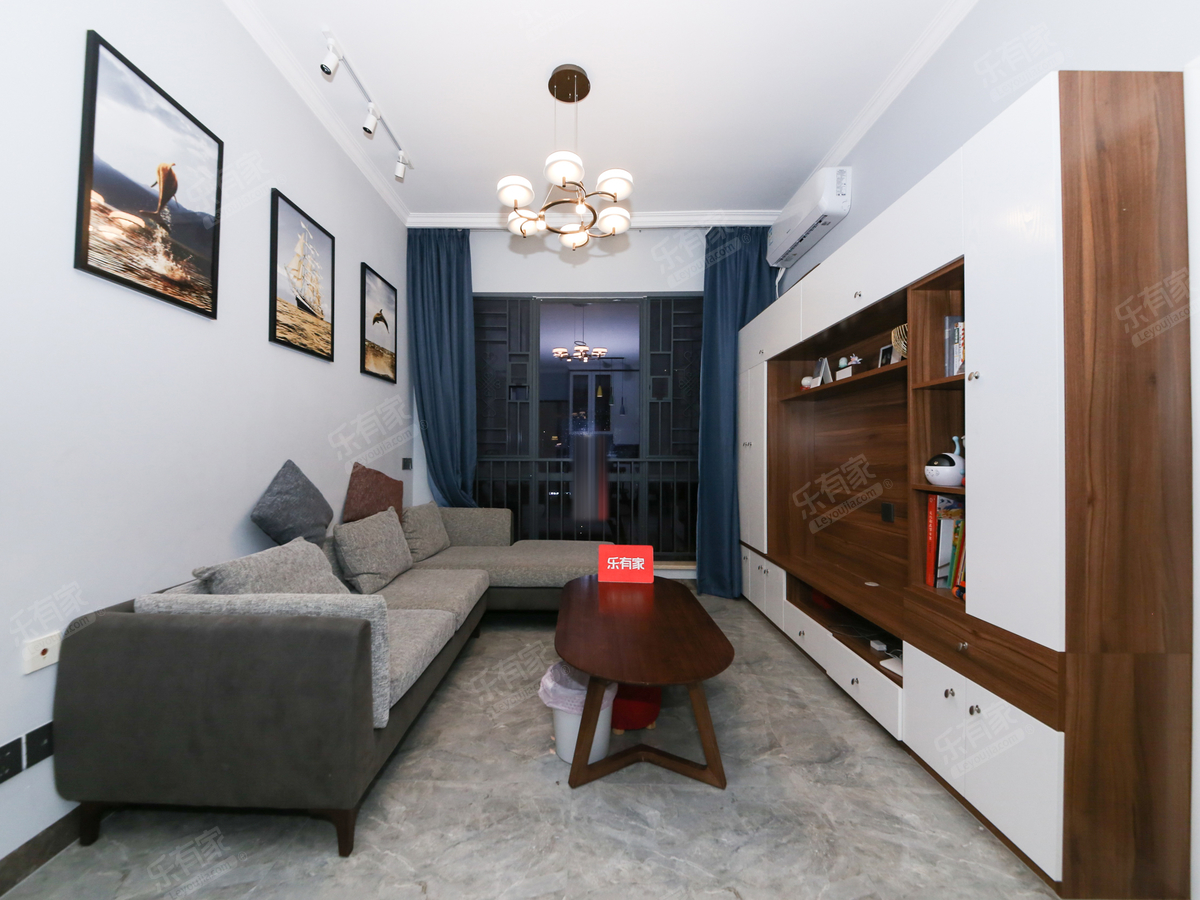 荣德住宅两房出售