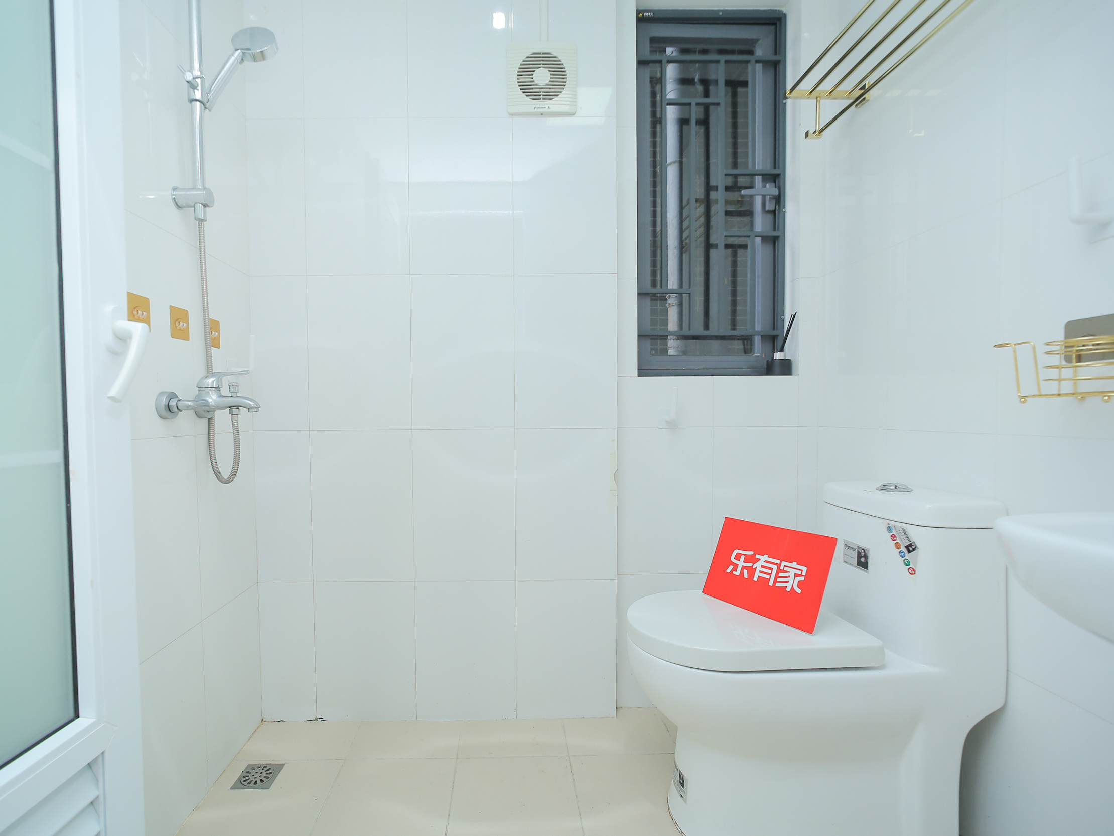 高楼层安静户型诚心出售