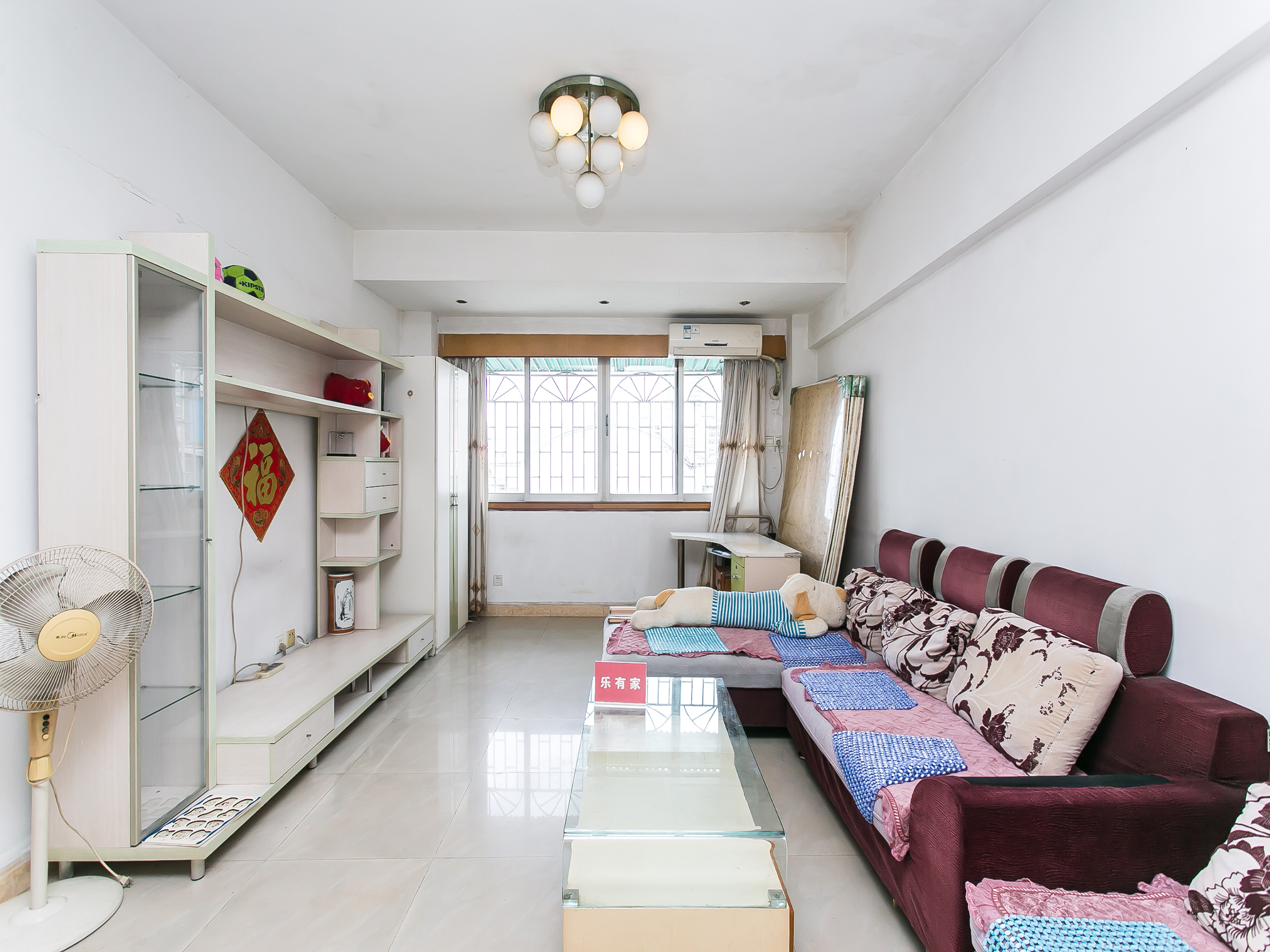 宝安体育馆旁电梯精装3房！户型方正，价格有惊喜！-深圳群贤花园租房