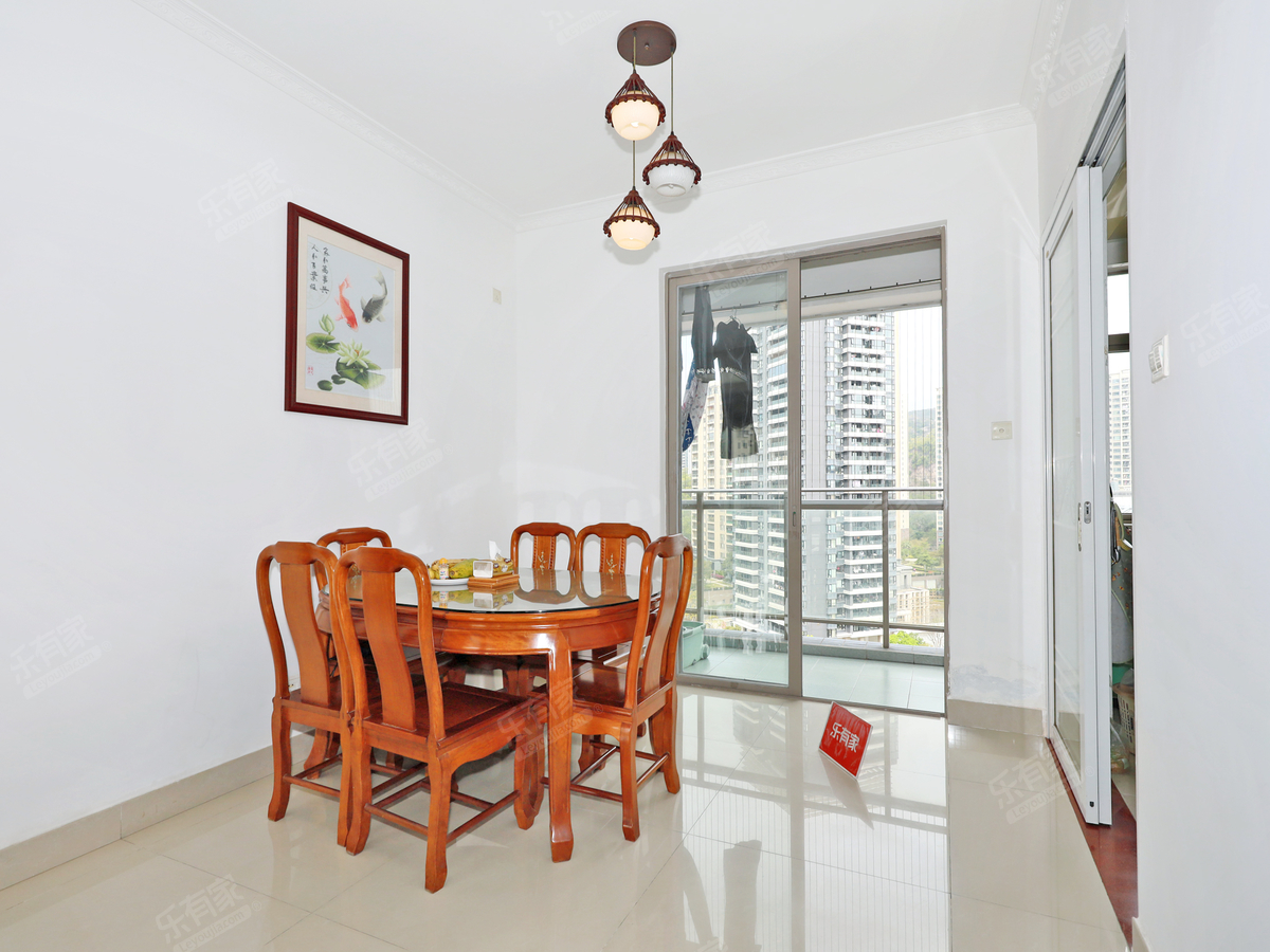 每一间 5房2厅2卫 160㎡