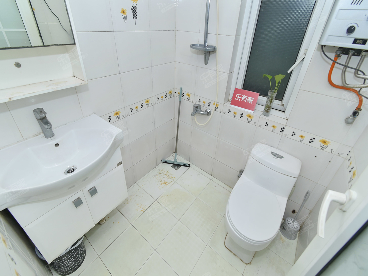 总价很低！业主诚心！看房有钥匙！