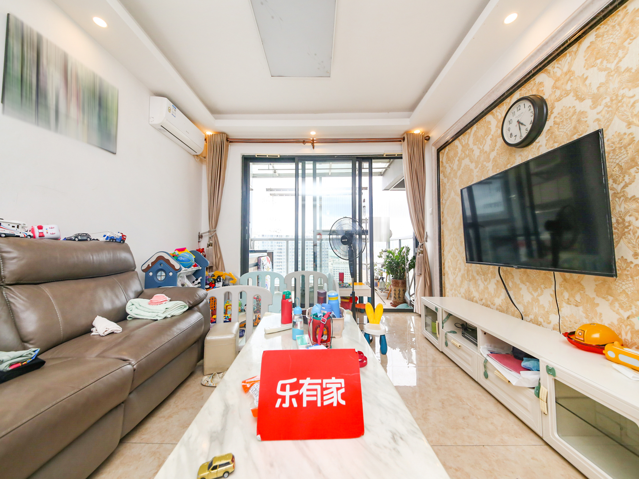万科和风轩精装三房拎包入住低价出售