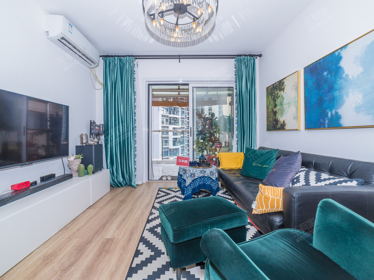 春树里全新高层大两房出售，客厅出阳台产权优质-深圳春树里二手房