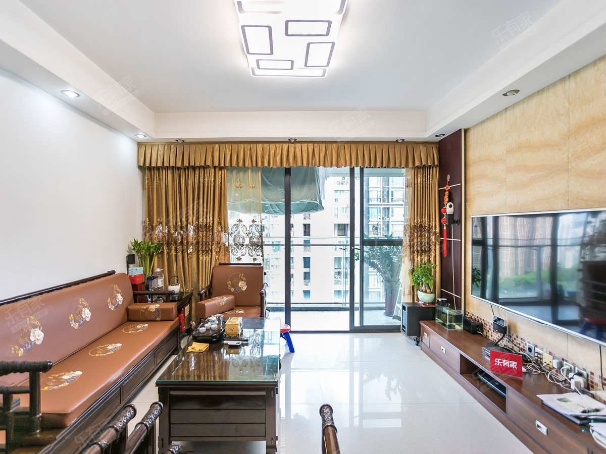 南向3室2厅2卫，公园旁近地铁，出行便利，舒适生活空间。-深圳金地香蜜山二手房