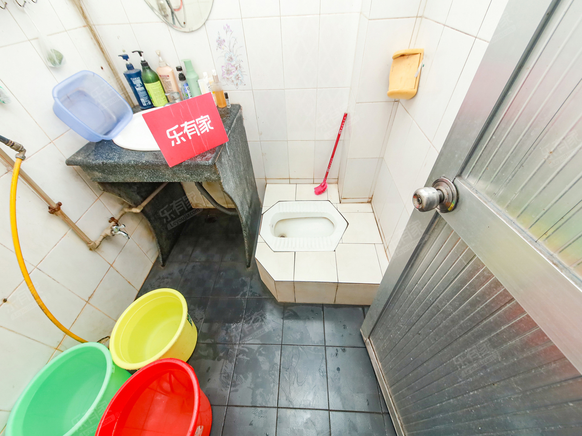 红荔村厕所-1