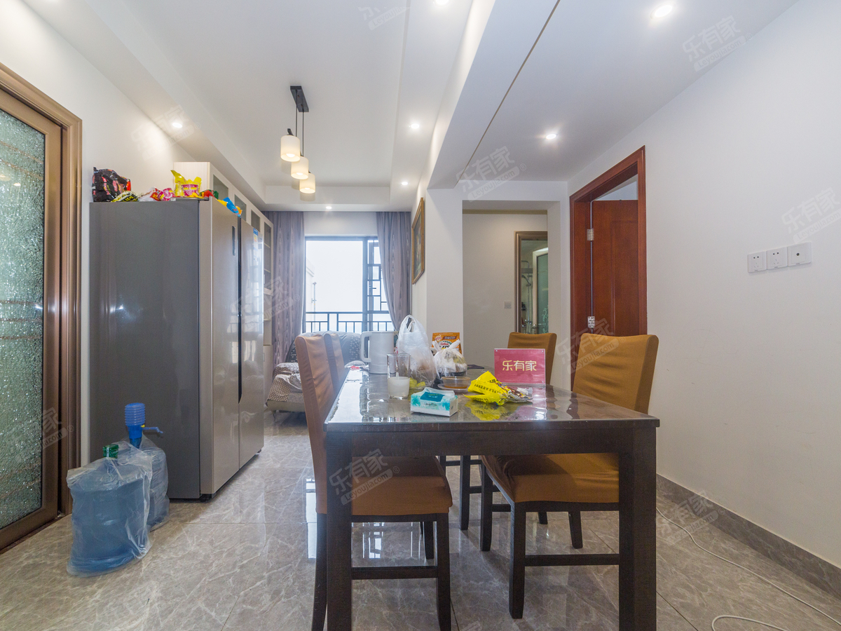 金地朗悦 5房2厅2卫 87.89㎡