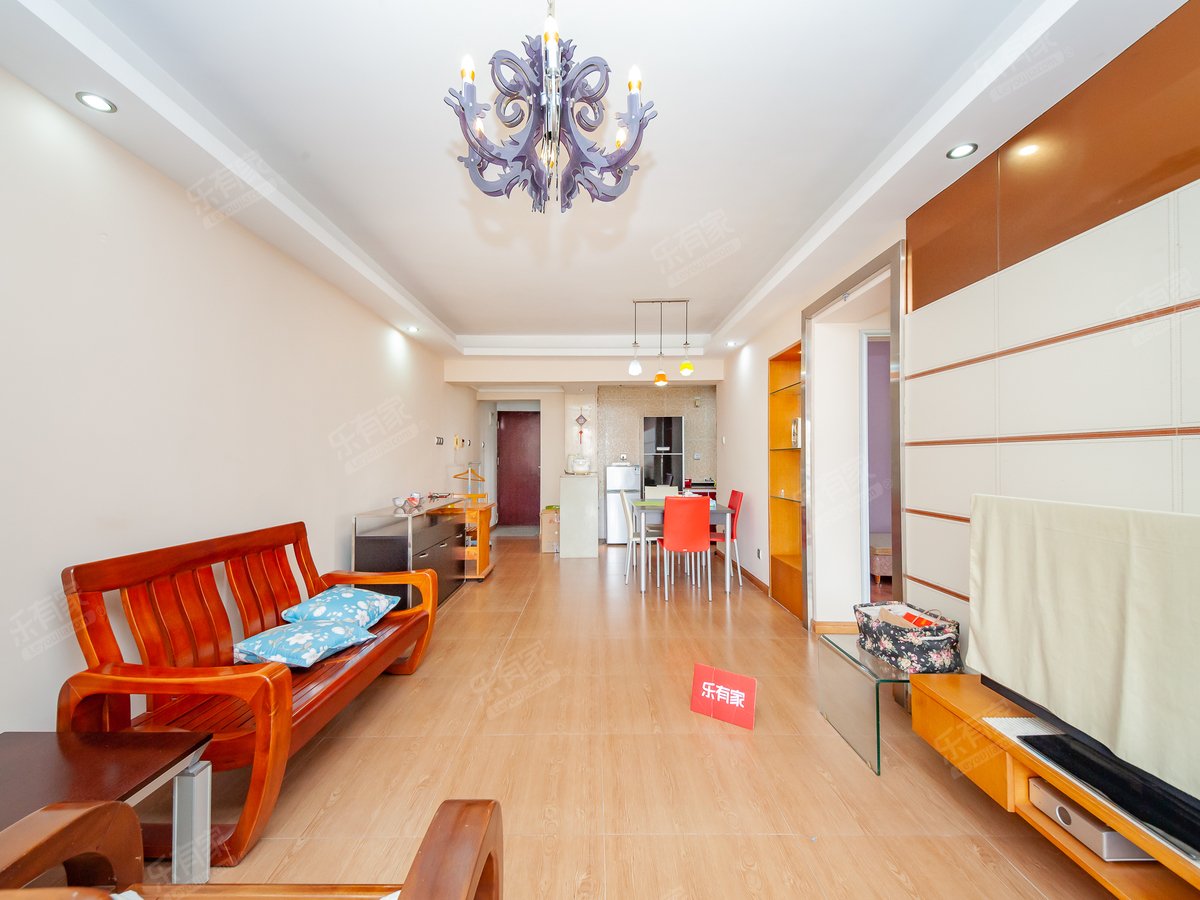 合正锦湖魅力城08年花园泳池社区，复式户型，精装修可拎包入住